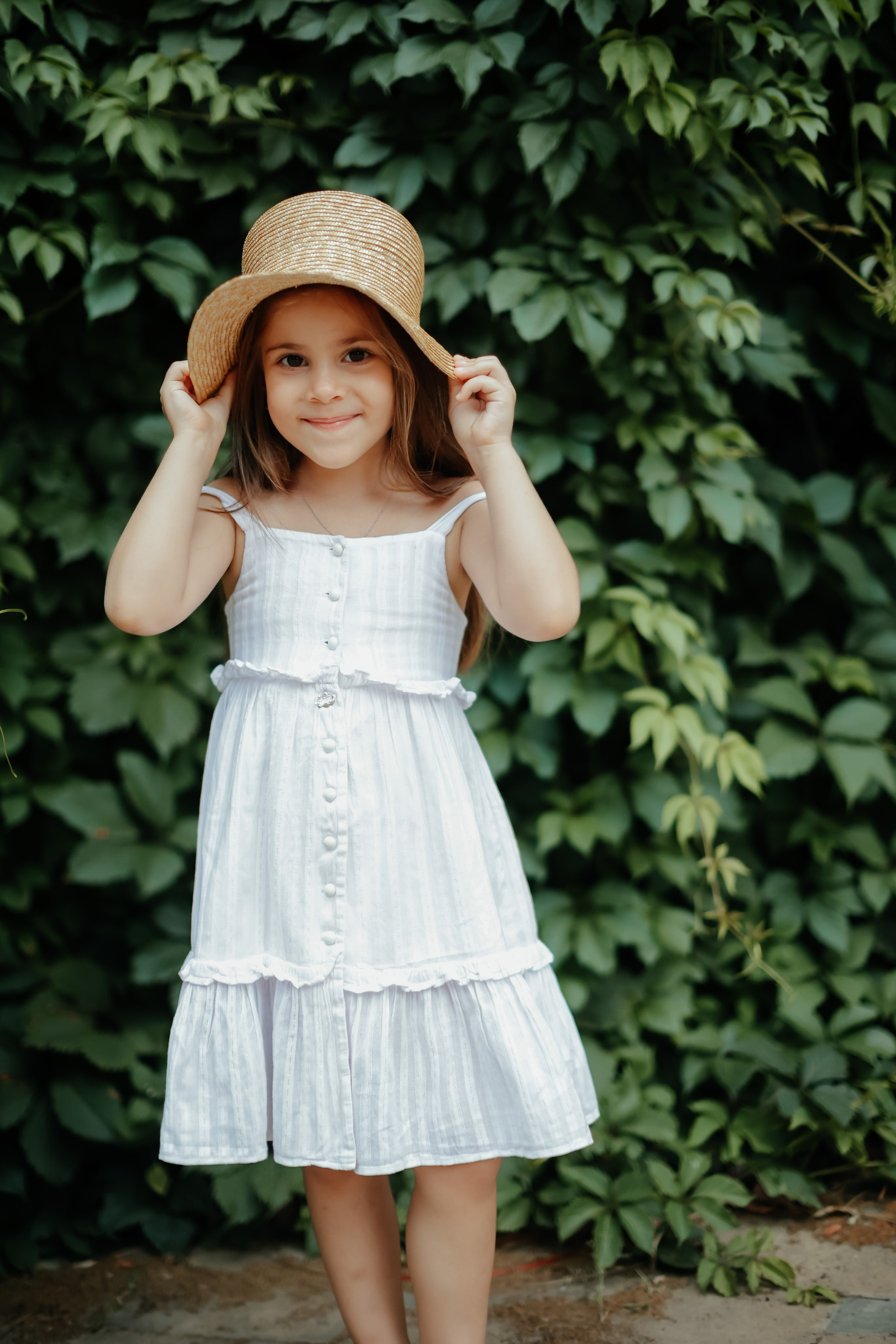 Летняя фотосессия в Ростовском парке. Аделина и Дарина. Omar Shapiev