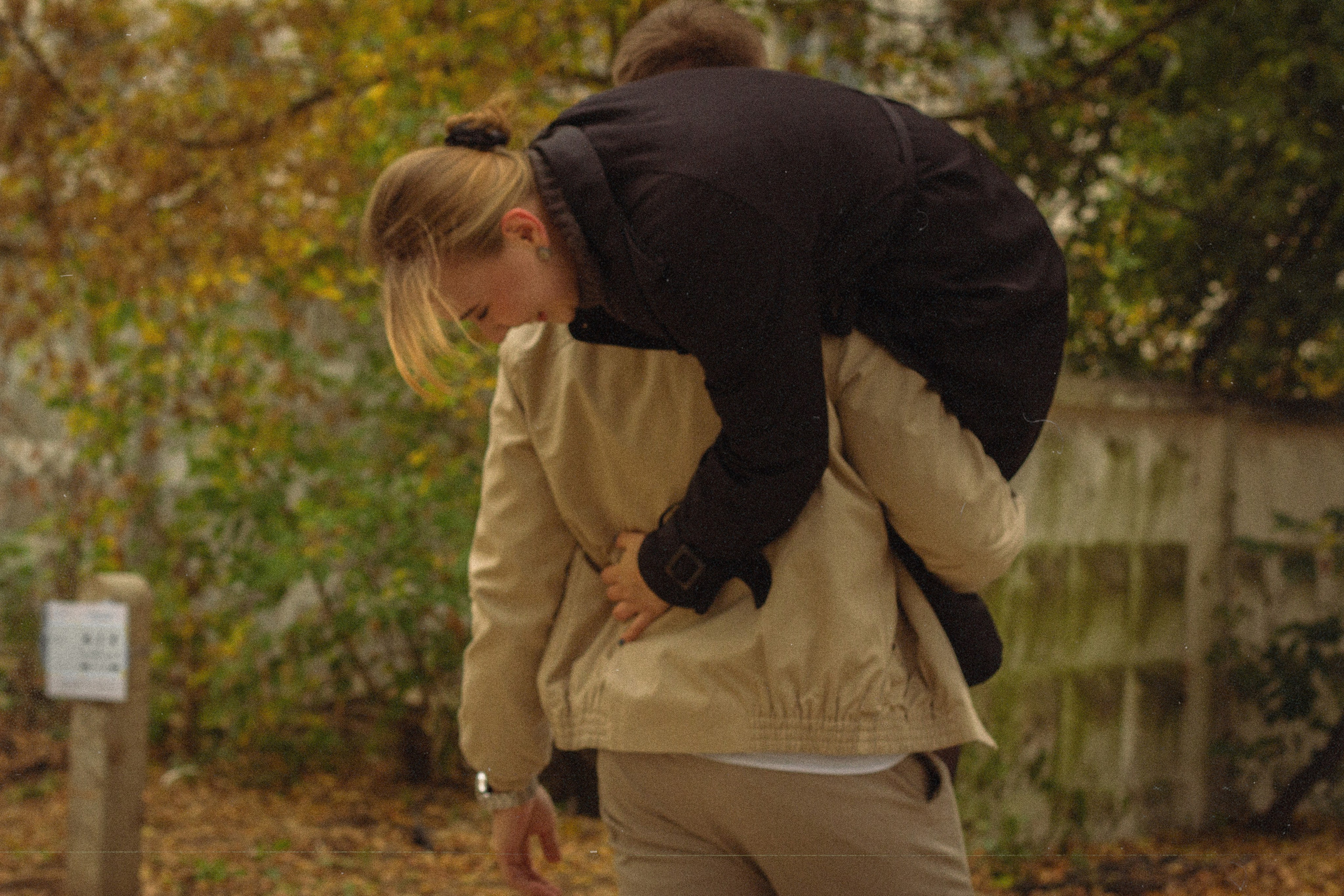 LOVERS IN AUTUMN. Главная