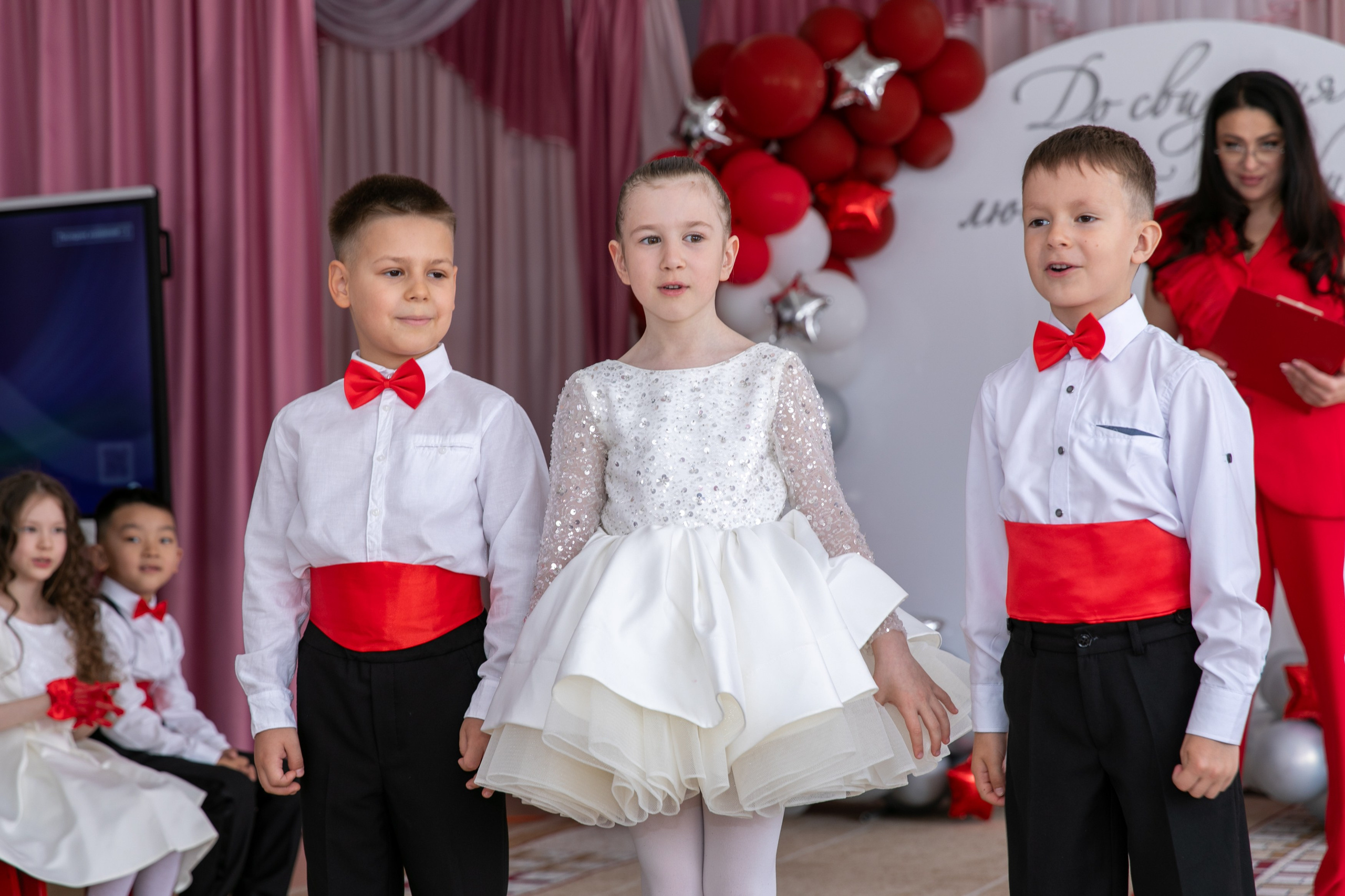 Выпускной Жемчужина 2025. Школьный и детский фотограф в Южно-Сахалинске Анастасия Лескова