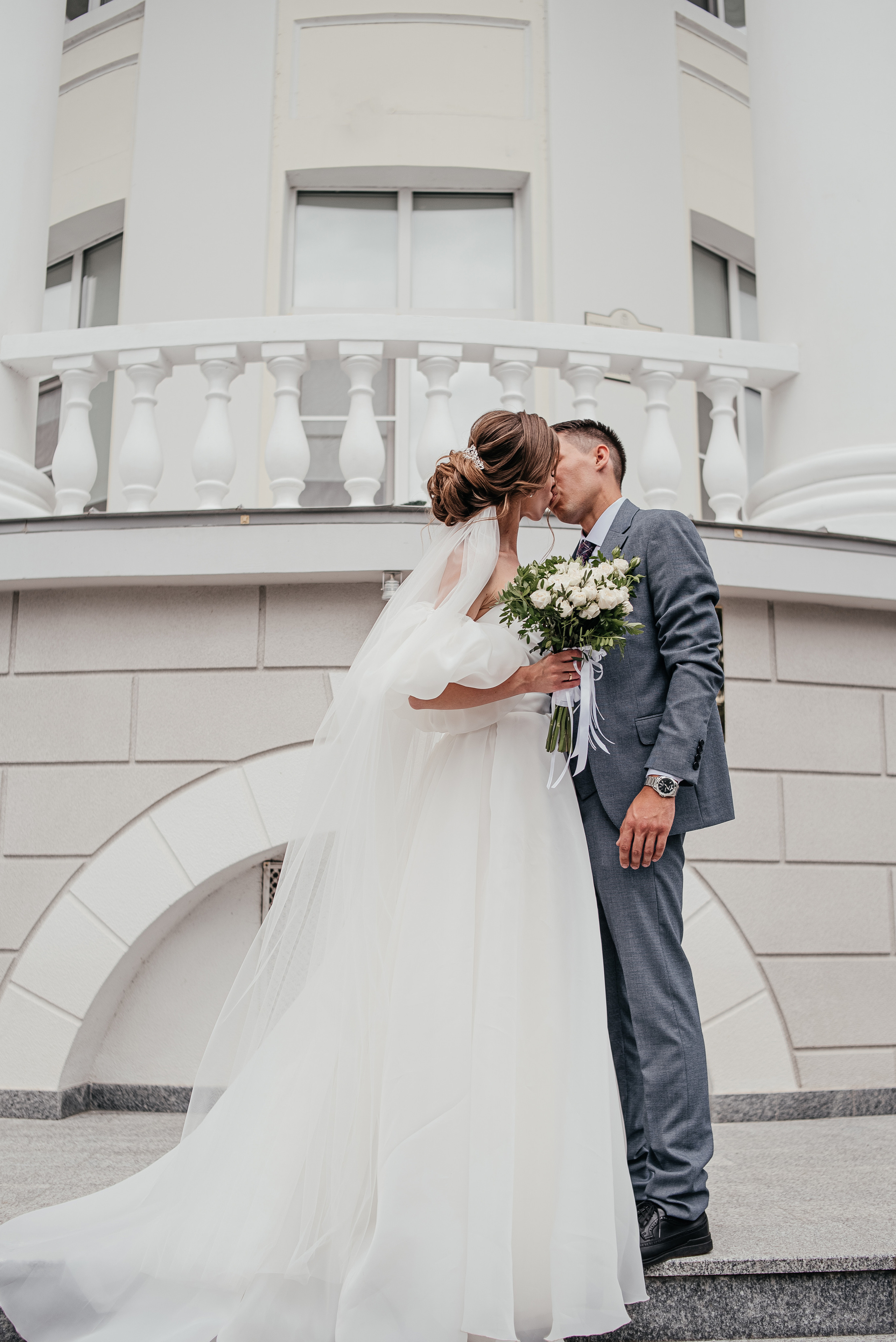 Юрий и Алина. Свадебные фотограф и видеограф в Саратове