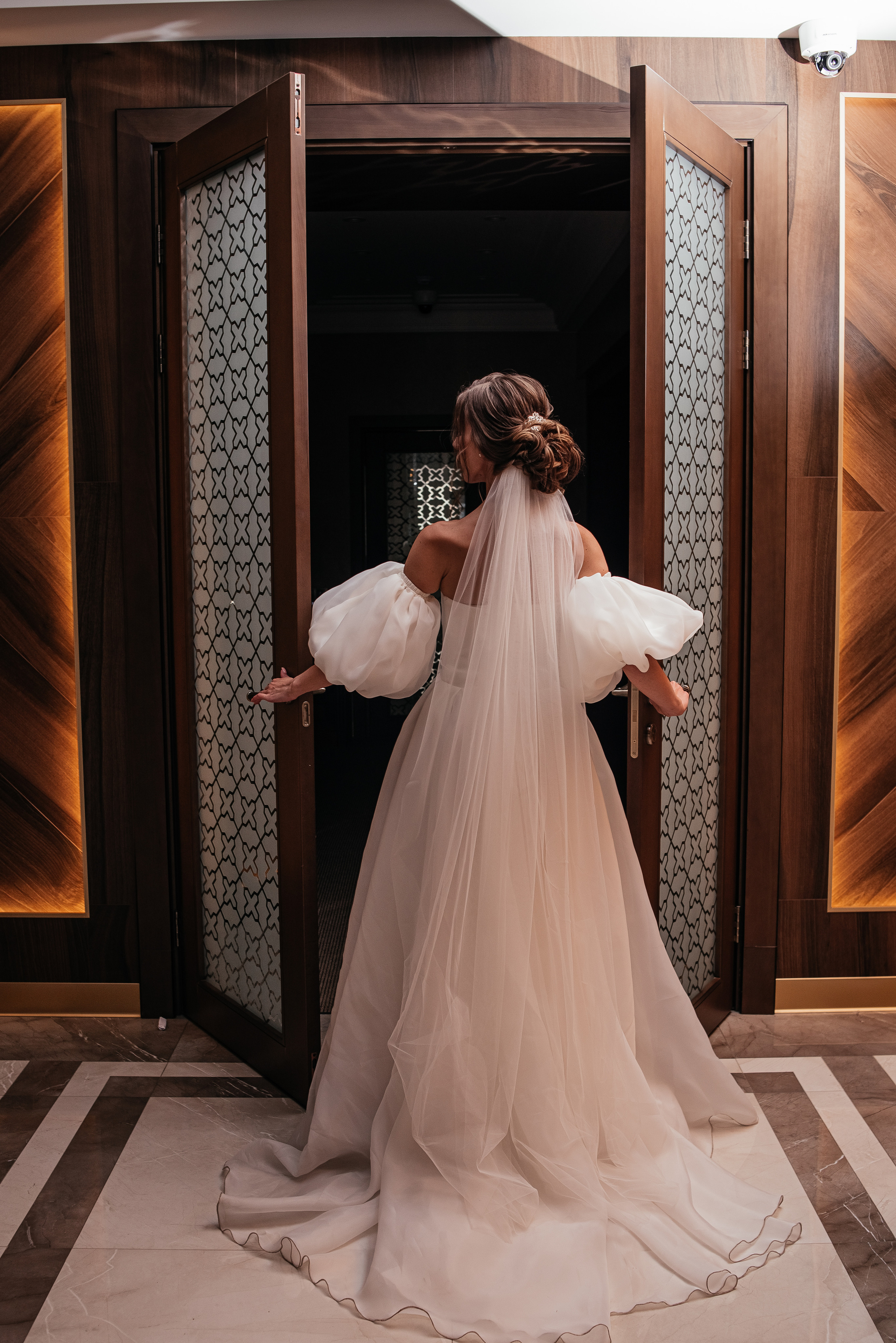 Юрий и Алина. Свадебные фотограф и видеограф в Саратове