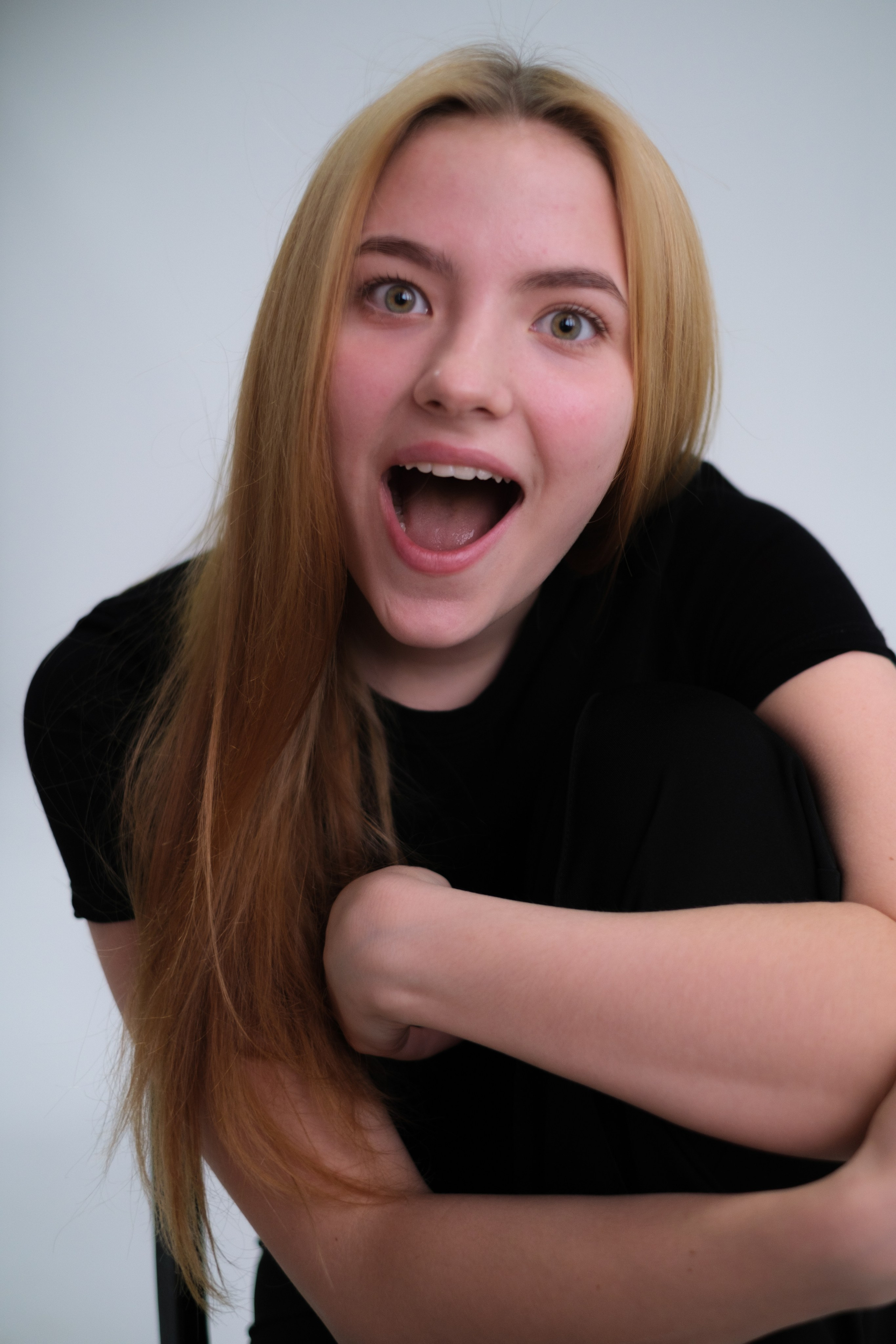 Театральное портфоли. Профессиональная фотосъемка в Крыму. Натуральные эмоции и живые кадры. Забронируйте дату прямо сейчас!