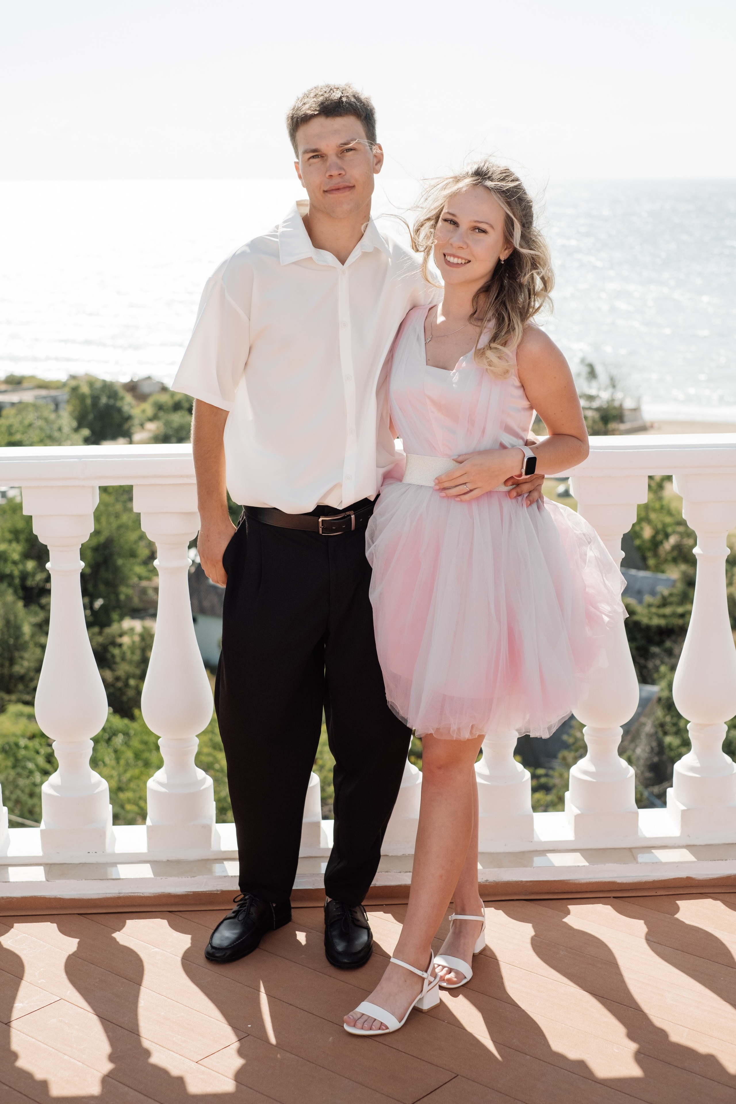 Свадебный ретопртаж. Профессиональная фотосъемка в Крыму. Натуральные эмоции и живые кадры. Забронируйте дату прямо сейчас!