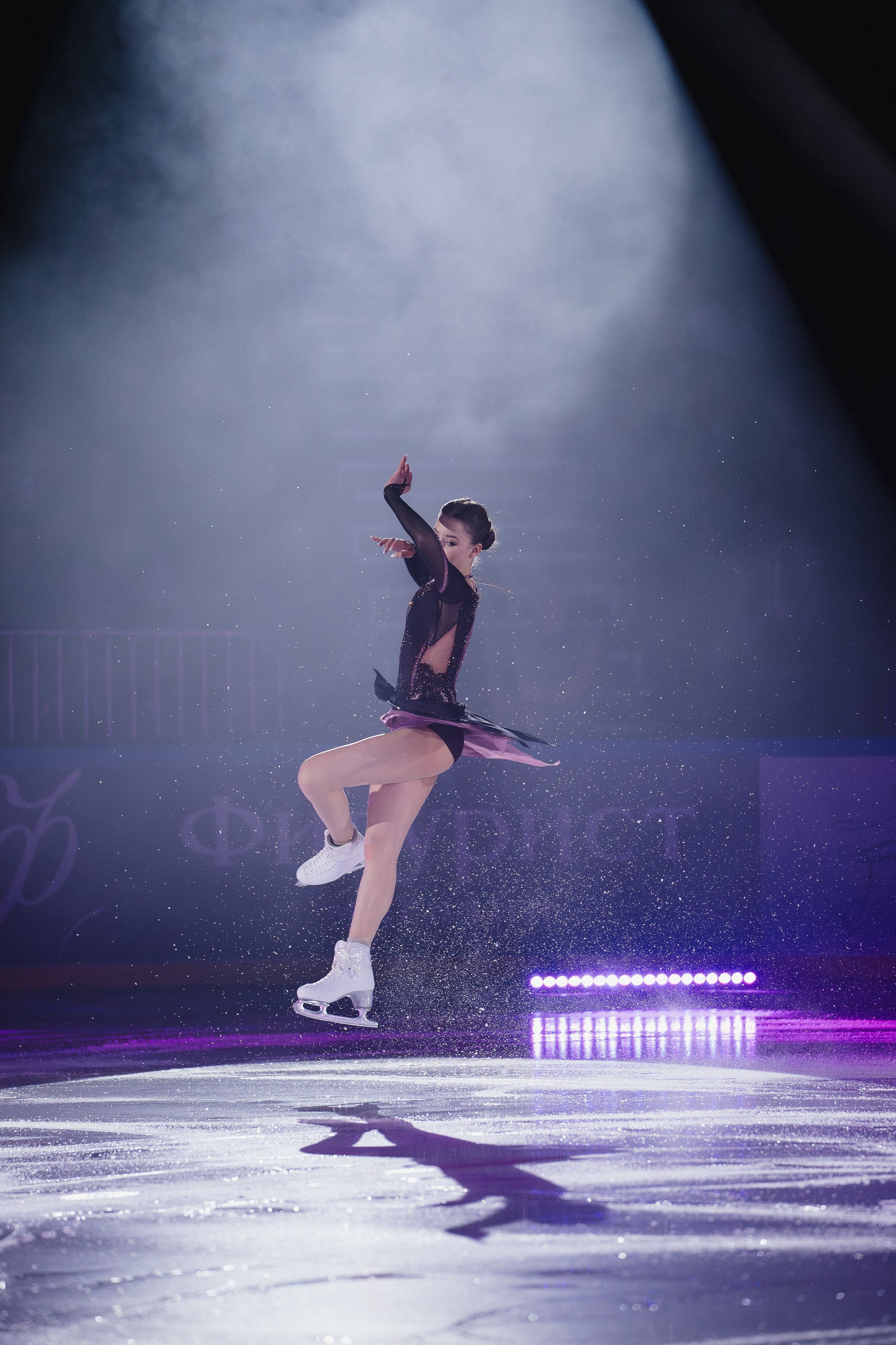 Шоу Этери Тутберидзе в Новосибирске. Воробьева Ксения — Спортивный и танцевальный фотограф Новосибирск