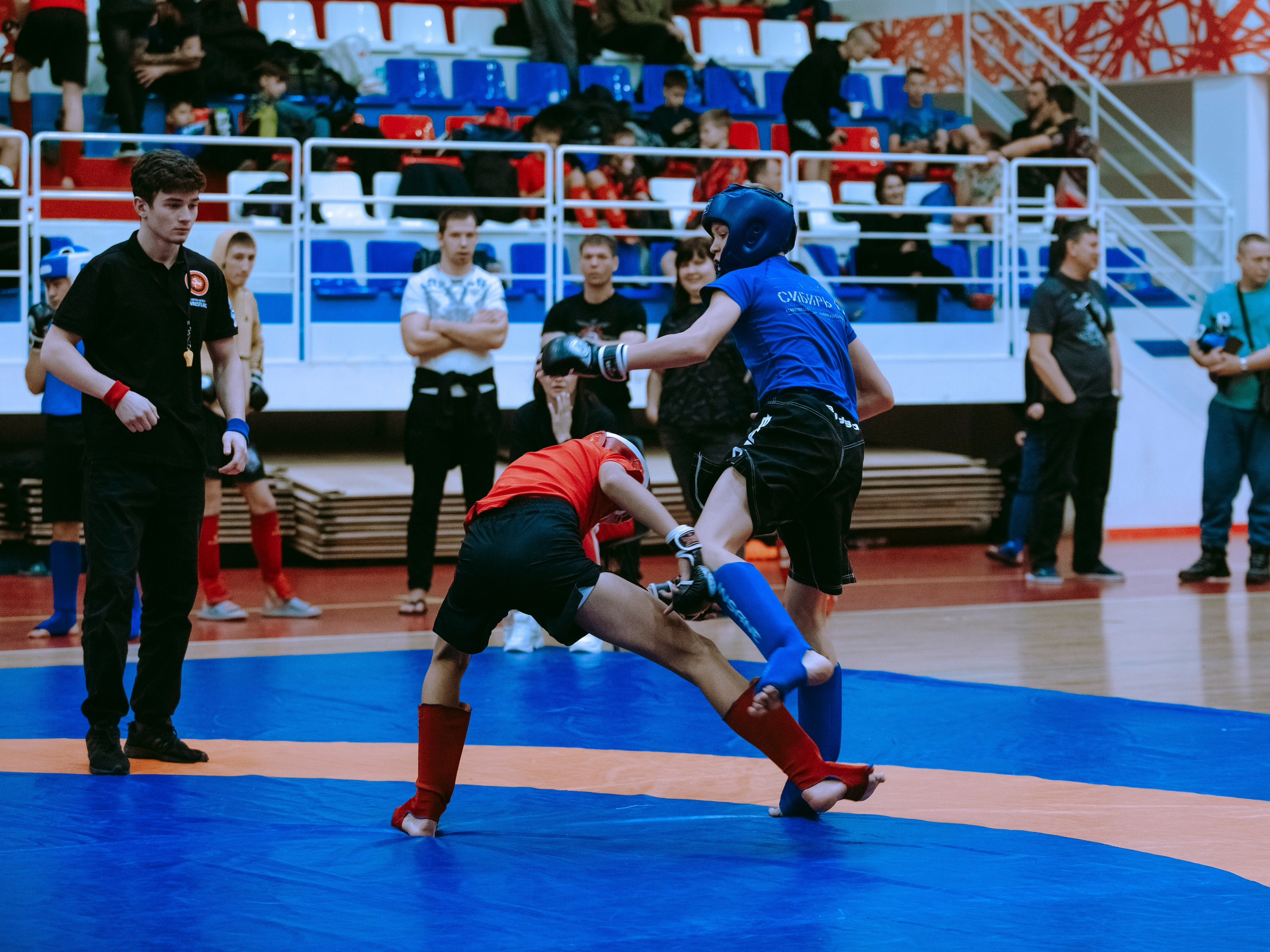 Кубок России по спортивной борьбе панкратион `23. Портретный фотограф в Москве Дарья Цезария