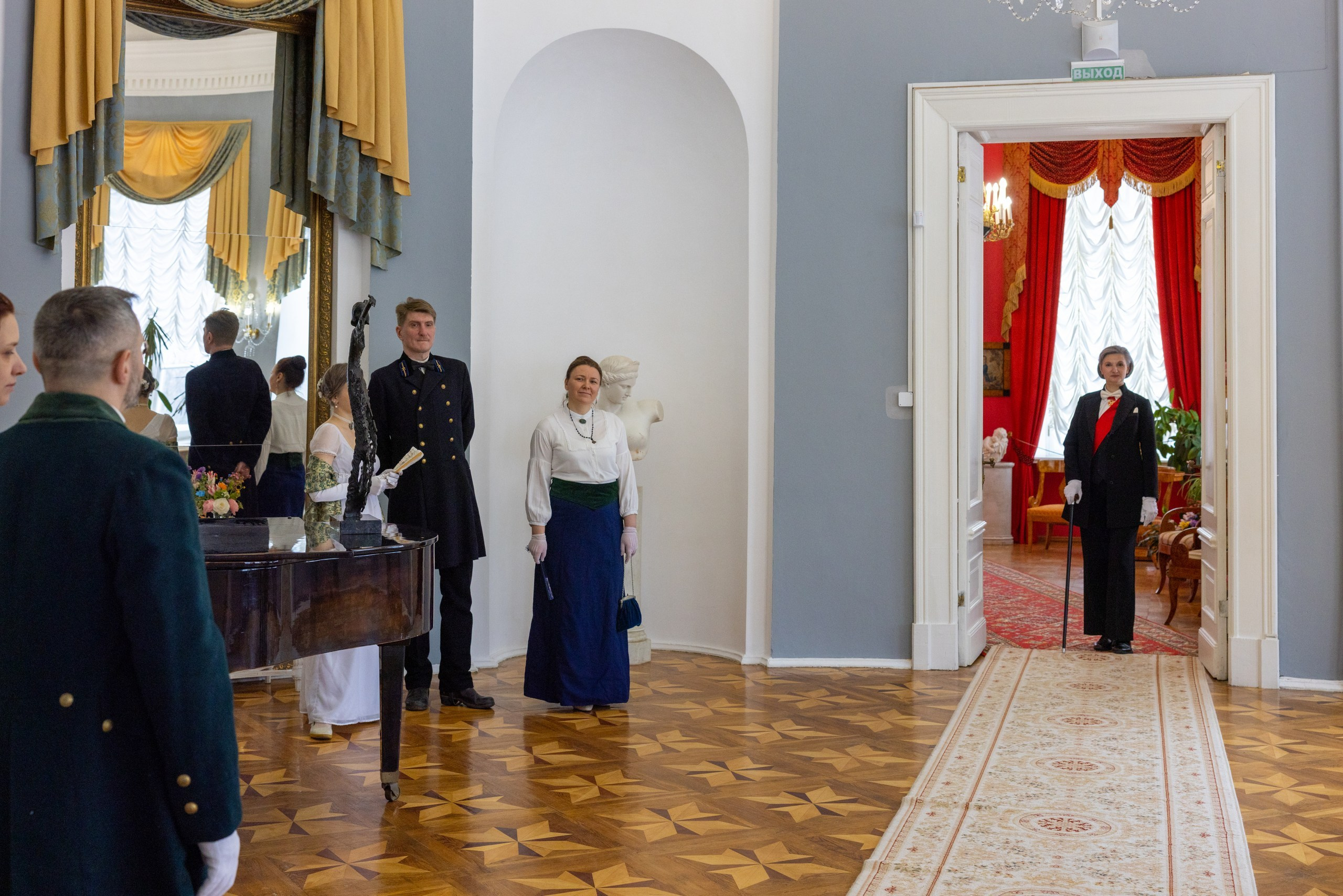 Бал во дворце Бобринских город Богородицк. Фотограф в Туле Крупский АнДРей. Фотостудия «КАДР71» в Туле