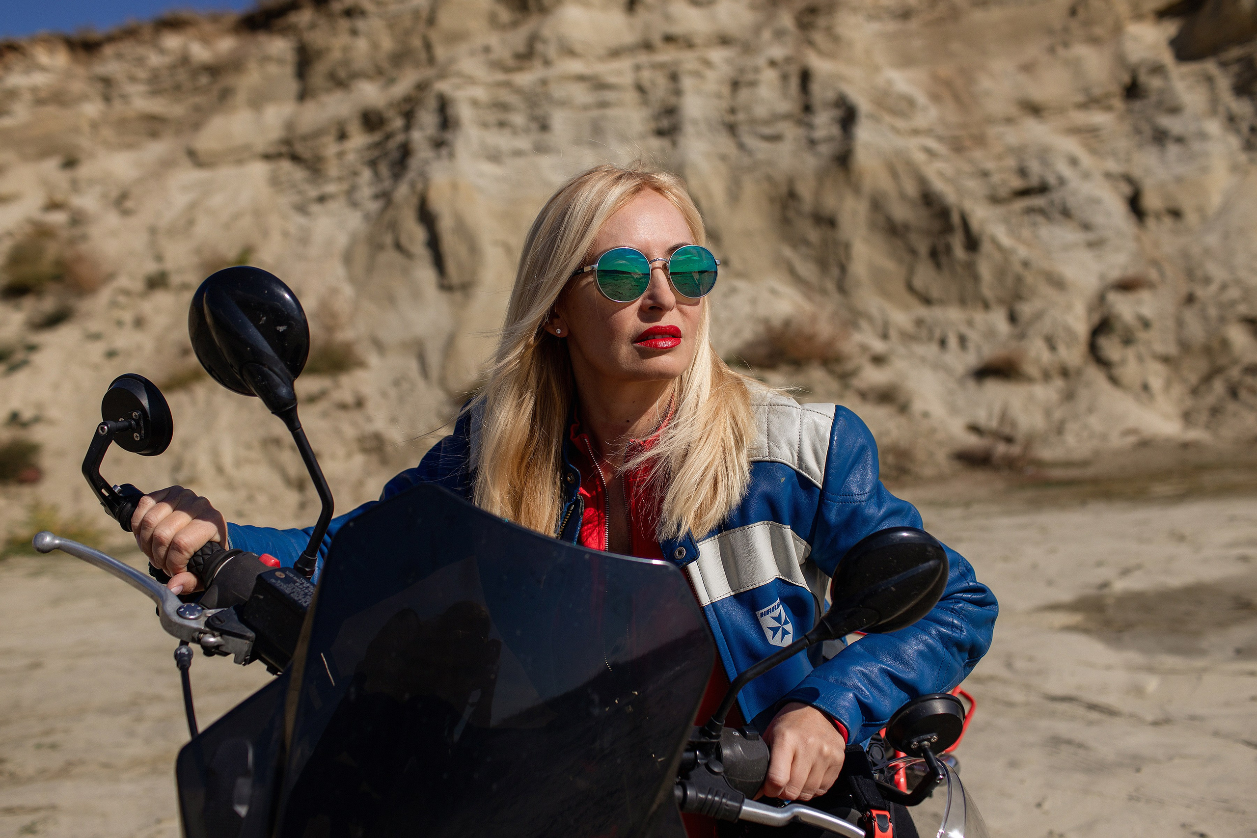 Мото Анечка. Фотограф Софья Васильковская