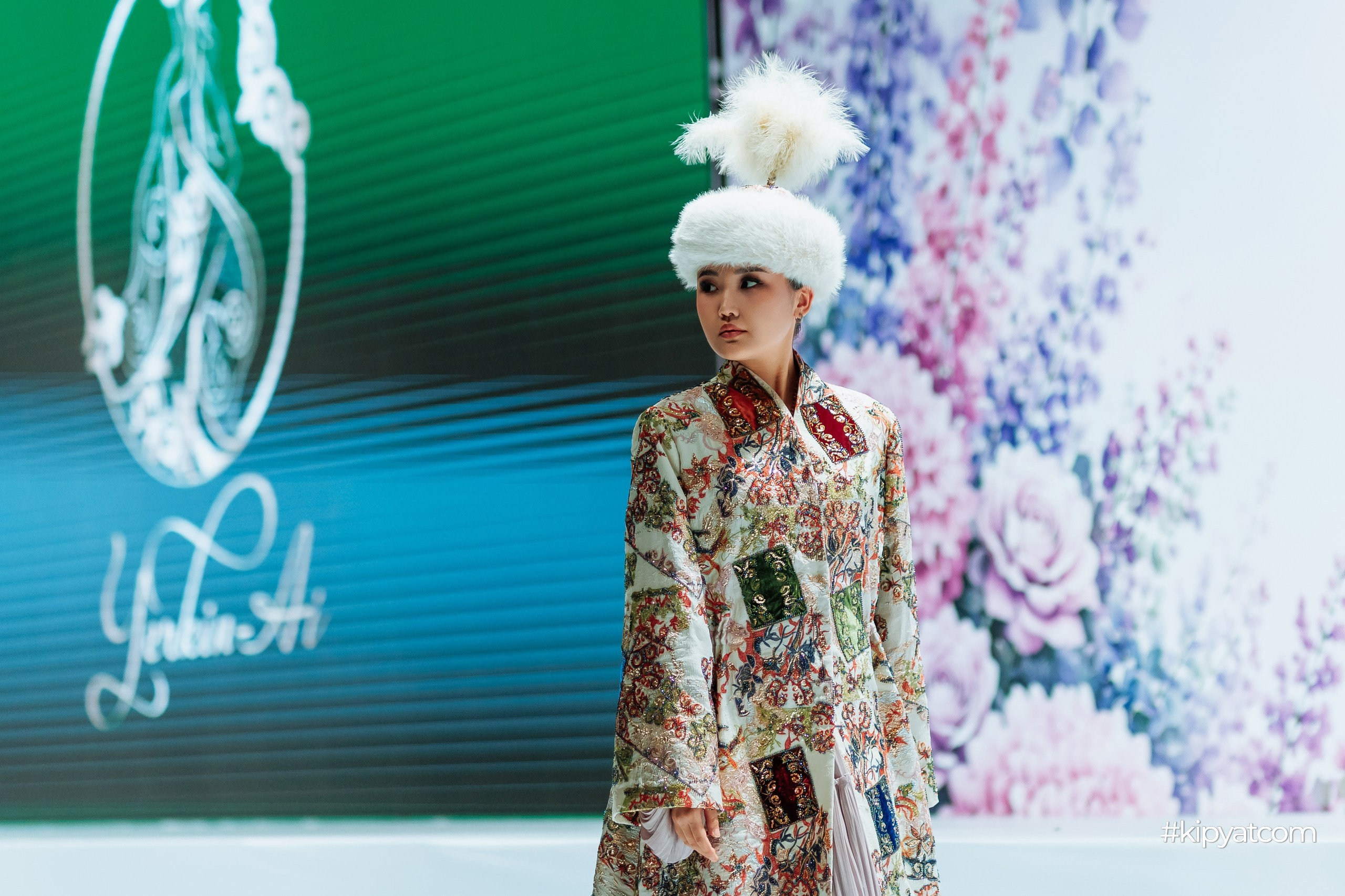 KAZAKHSTAN FASHION WEEK SHYMKENT 11 SEASON. Кипятком Шымкент