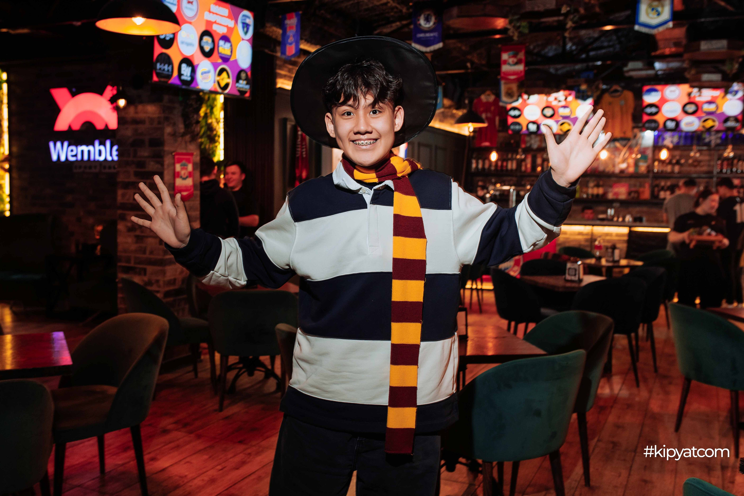 Эйнштейн Party