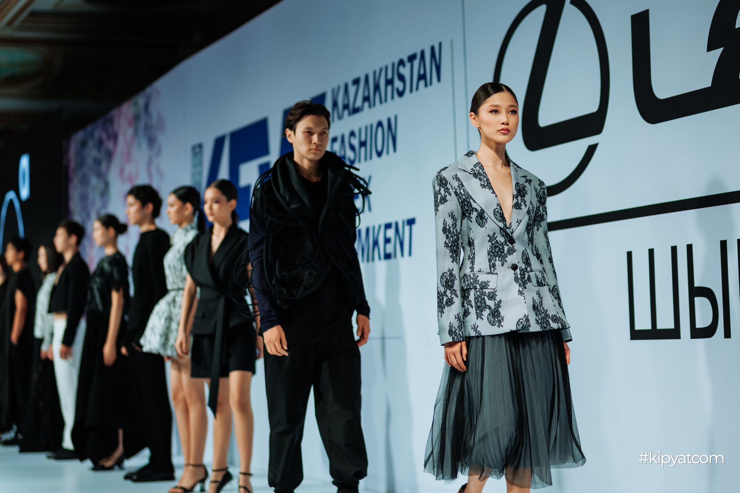 KAZAKHSTAN FASHION WEEK SHYMKENT 11 SEASON. Кипятком Шымкент