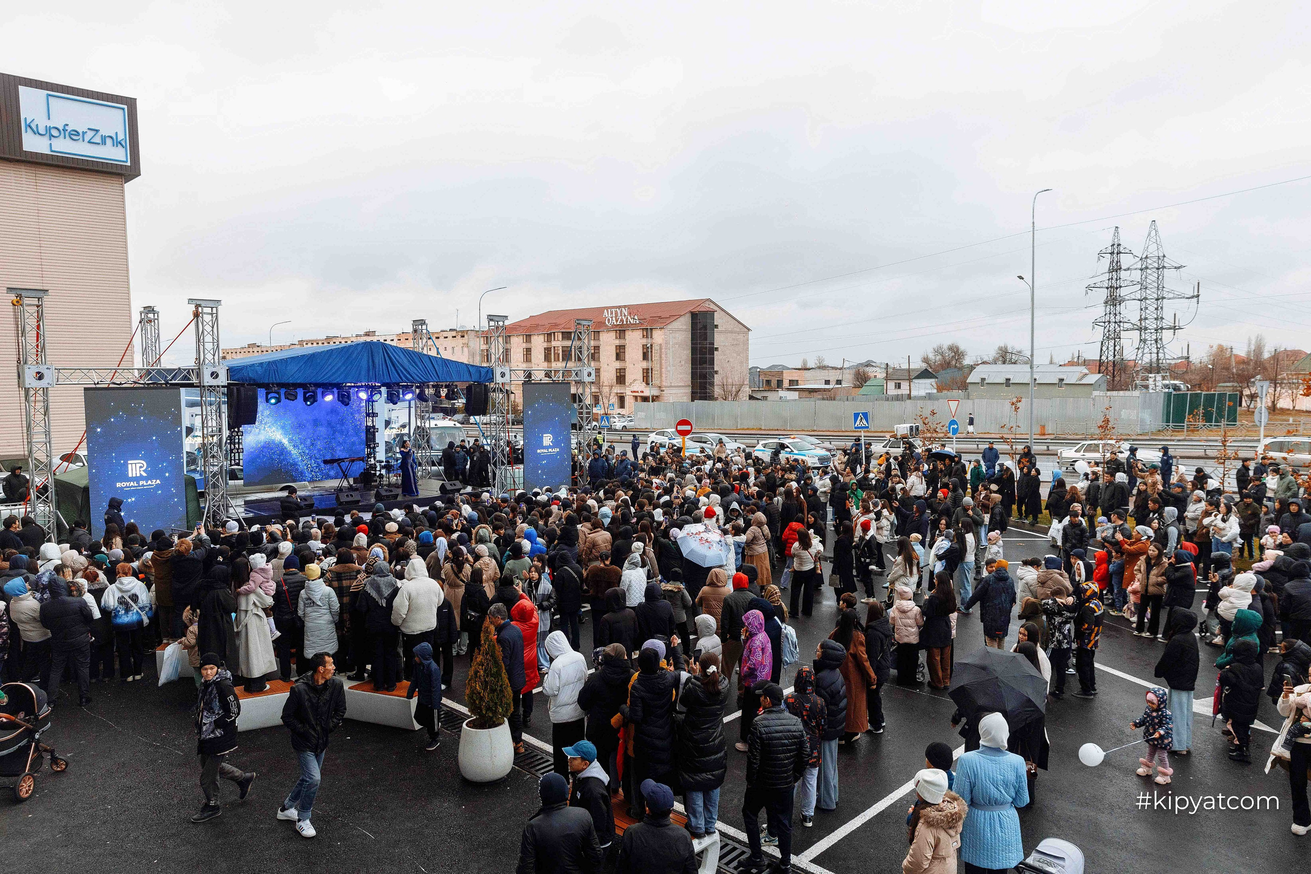 Официальное открытие ТРЦ «Royal Plaza»