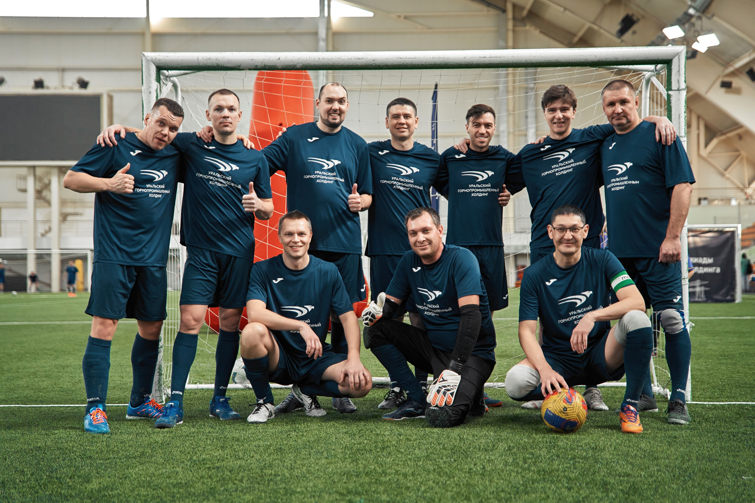 Фотограф на корпоративный футбольный турнир. Контент для бизнеса в Екатеринбурге Полдень Медиа