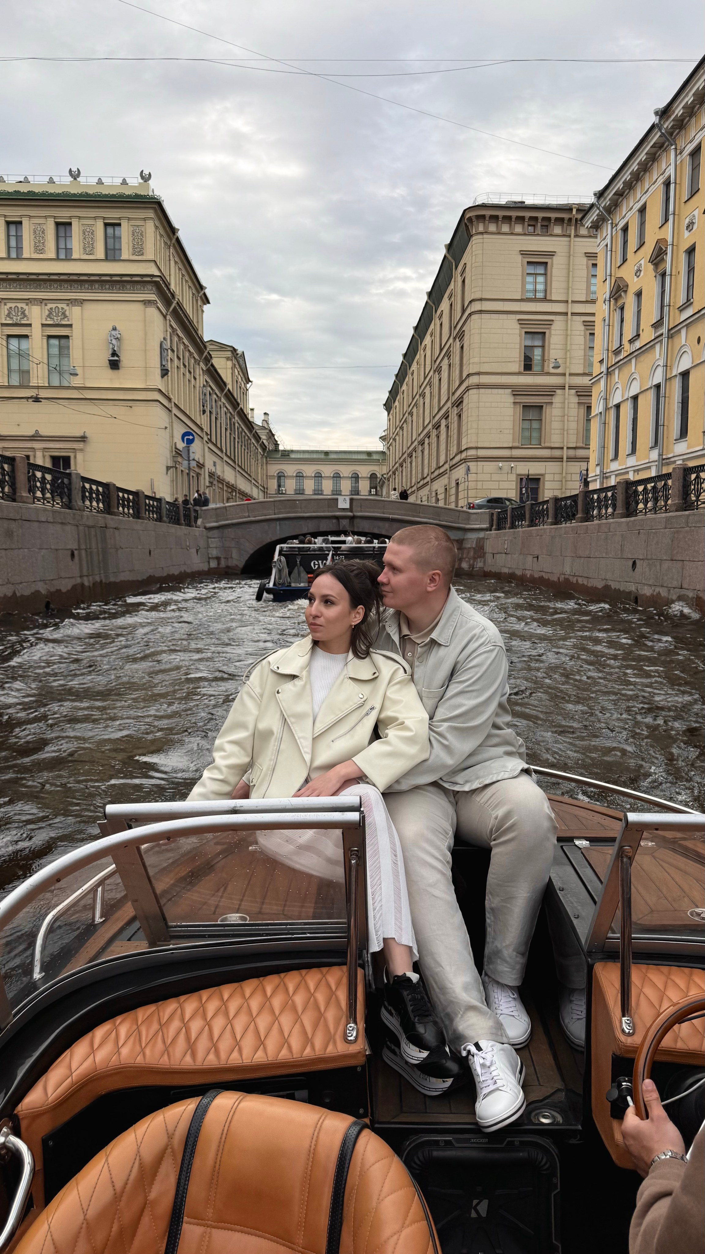 Екатерина и Никита [на айфон 15 про]. Утонченный фотограф в Санкт-Петербурге Ксения Пелевина