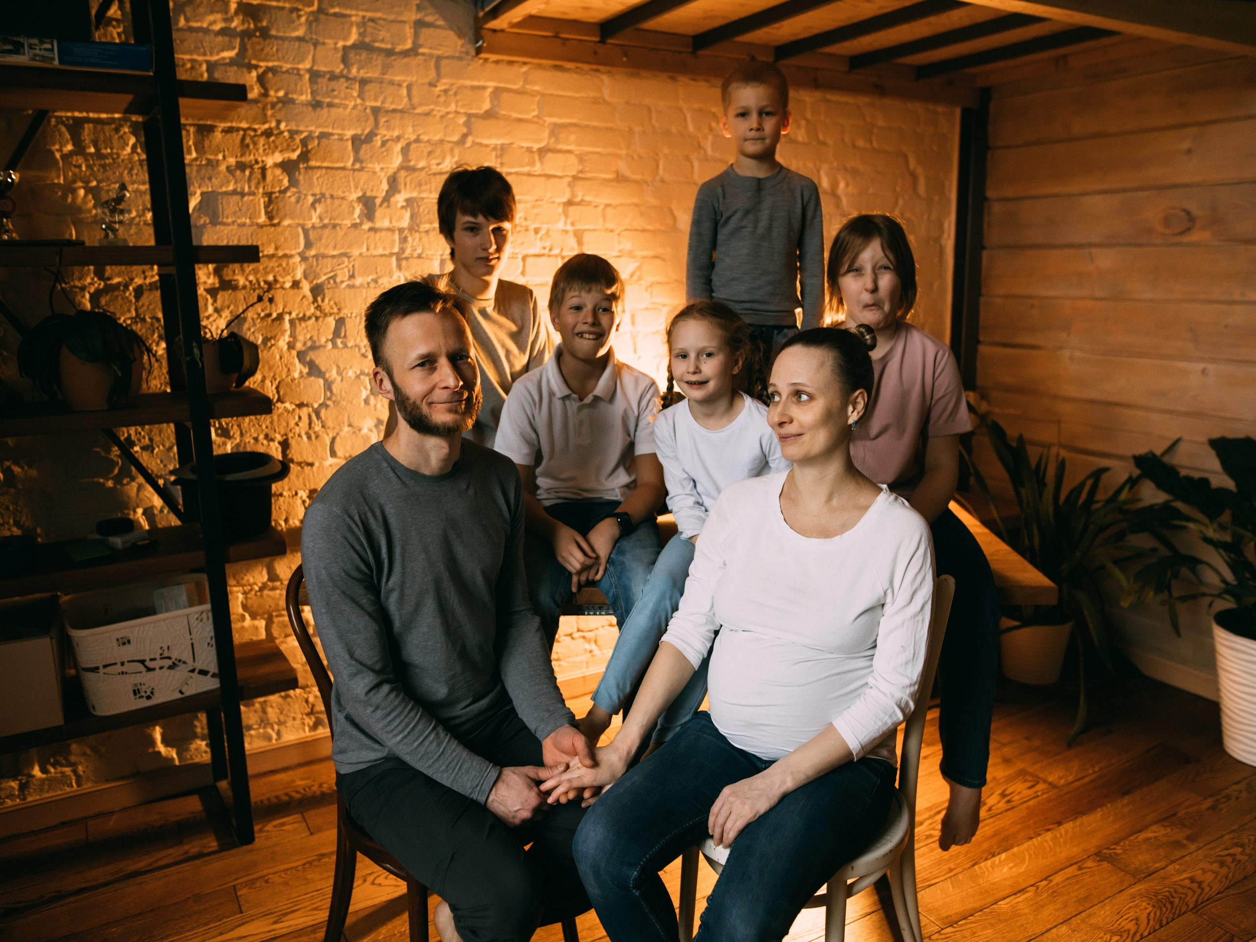 Петя, Саша, Федя, Варя, Стёпа, Маня, Веня, Яся. Фотограф Людмила Оюн