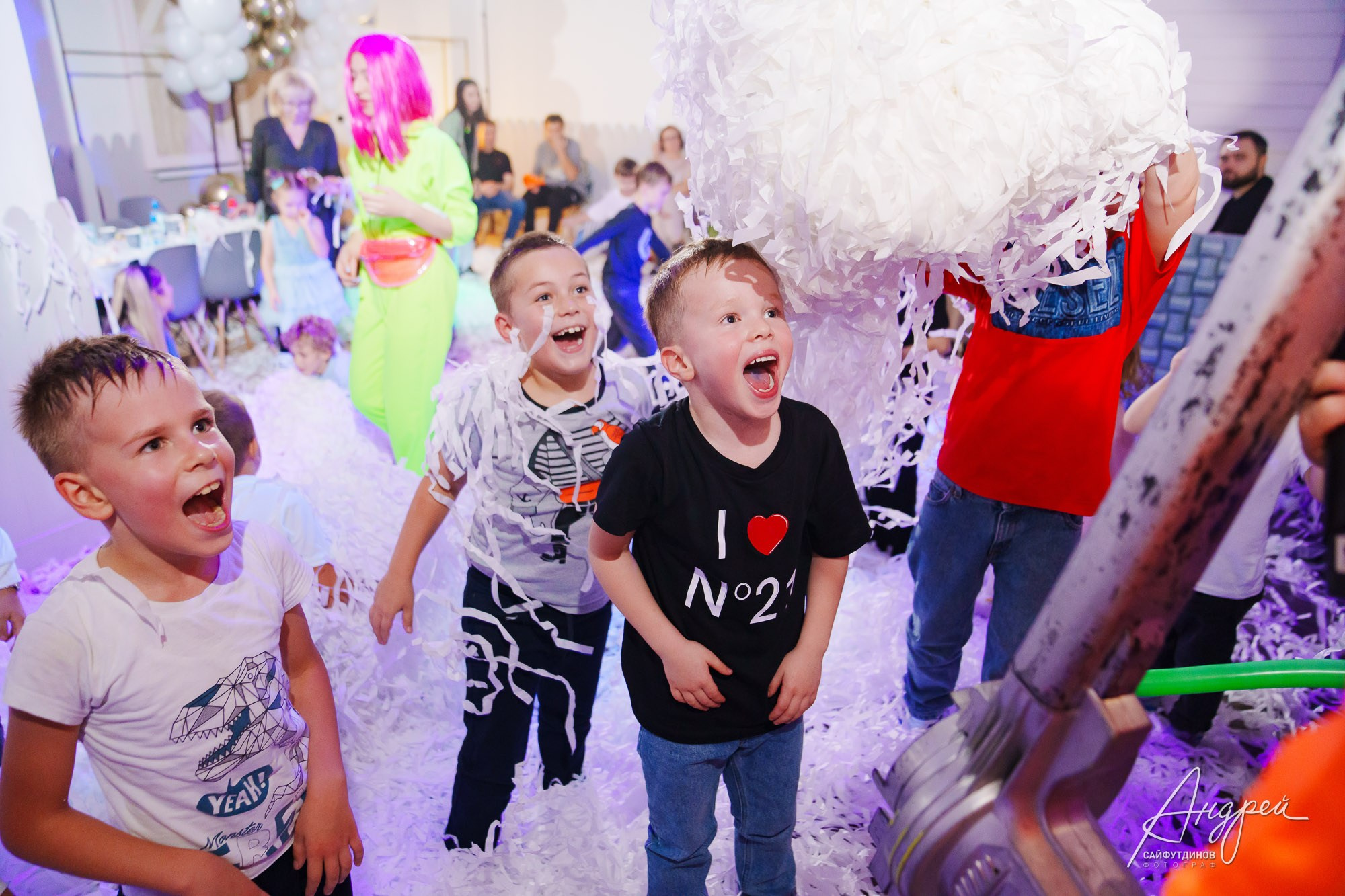 День Рождения Лёши. Лофт «Стрелка». Свадебный и семейный фотограф в Ростове-на-Дону. Андрей Сайфутдинов