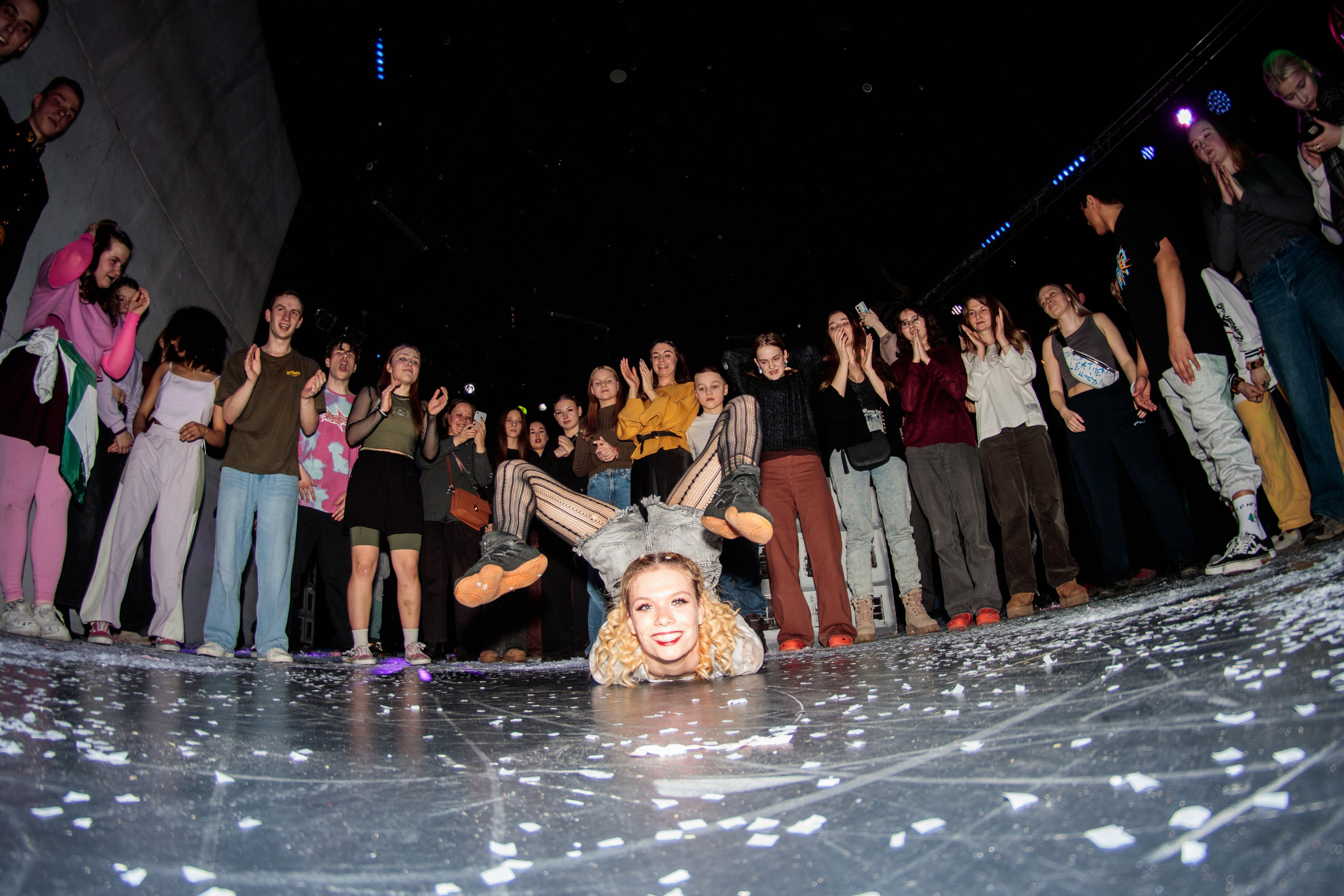 Афтепати в Upsala. Портретный и концертный фотограф в Санкт-Петербурге Егор Телятников