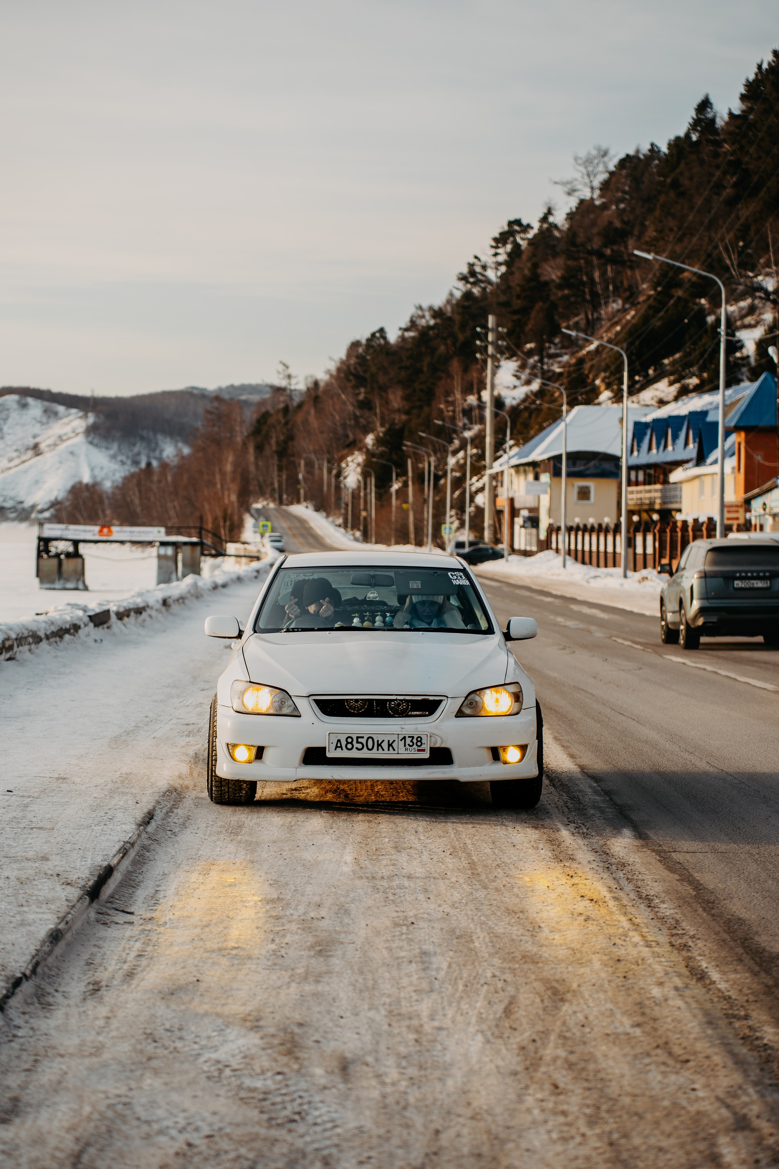 Toyota Altezza. Фотограф, видеограф и пилот дрона на Байкале