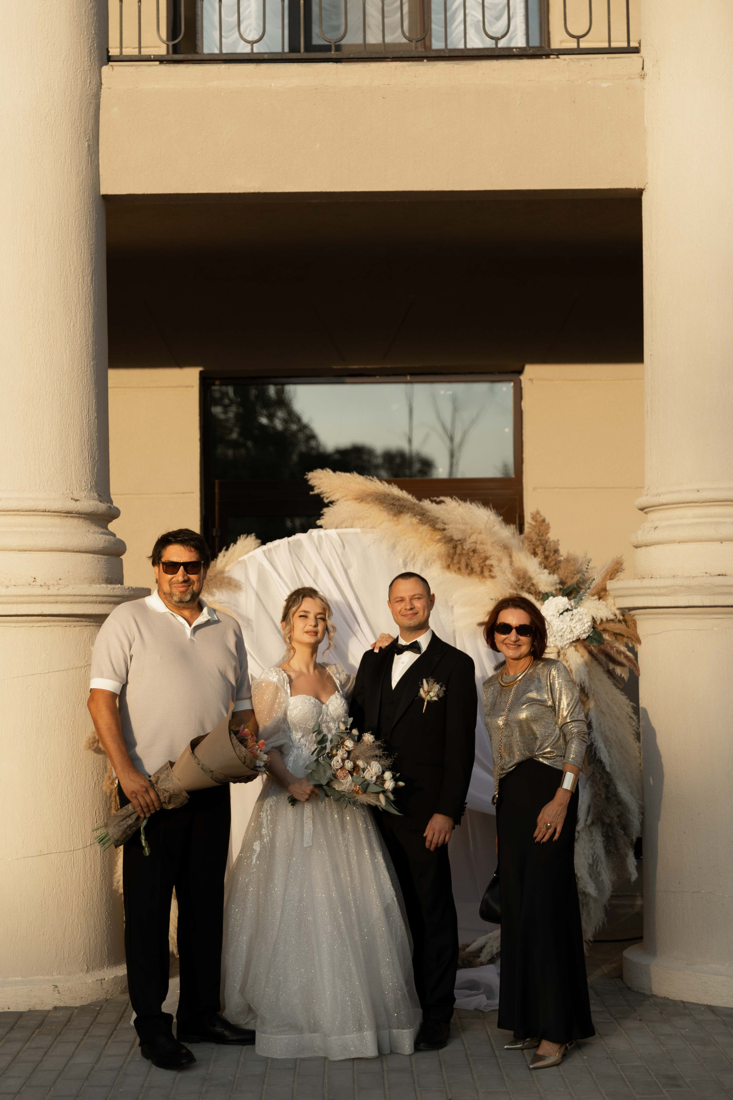 Дом Культуры. Я Ира и я фотографирую свадьбы более 10 лет