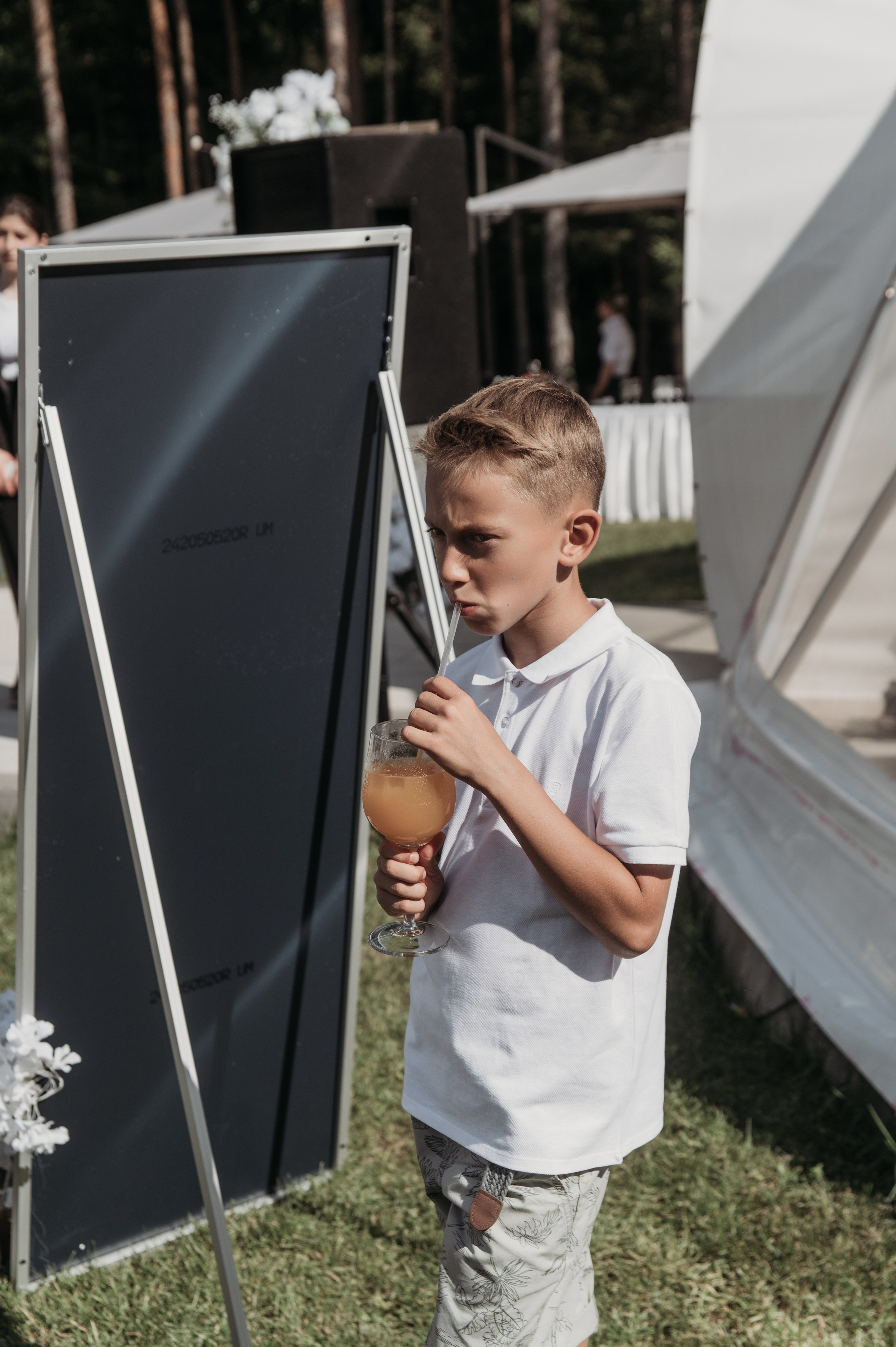 Свадебная фотосессия с утром невесты и красивым свадебным банкетом. Свадебный фотограф в Твери, Москве и Санкт-Петербурге Денисова Екатерина