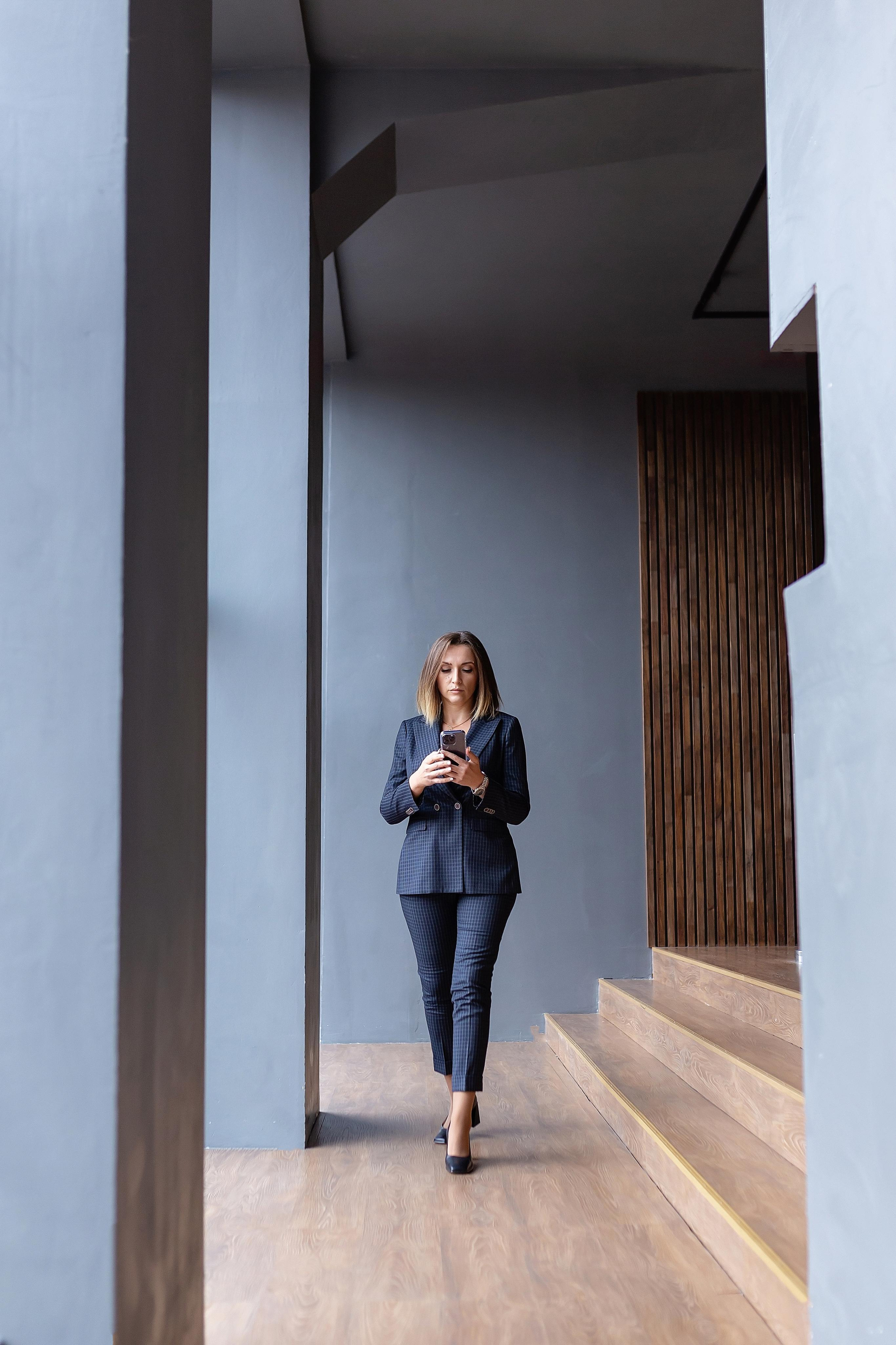 Оксана, руководитель отдела в агентстве недвижимости. Фотограф в Москве Ксения Мокрушина | Brand & Women photographer