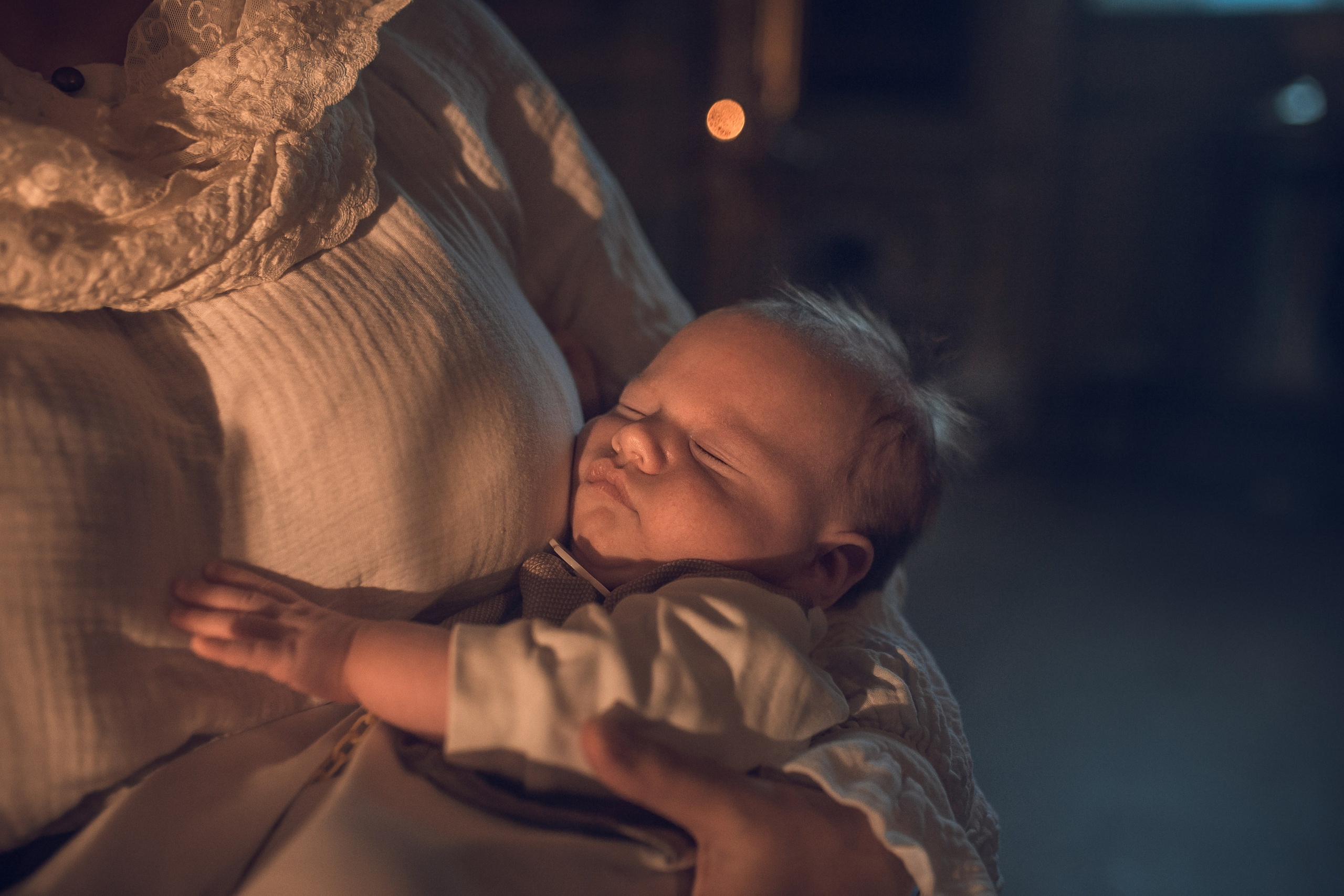 Таинство крещения Тихона. Фотограф на крещение в Саратове Марина Грушина