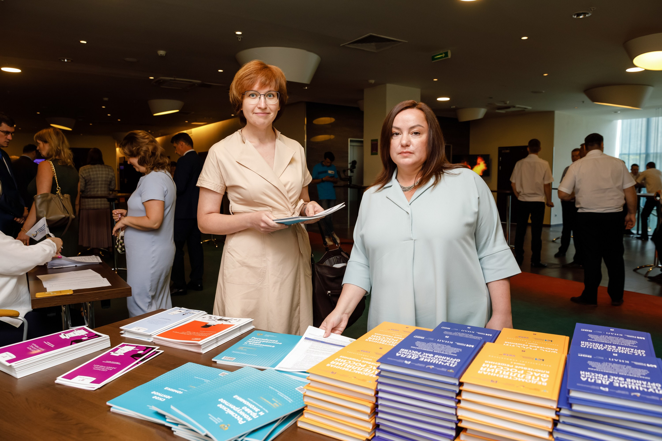 Конференция. COSMOS. Свадебный фотограф в Ярославле Анастасия Архипова