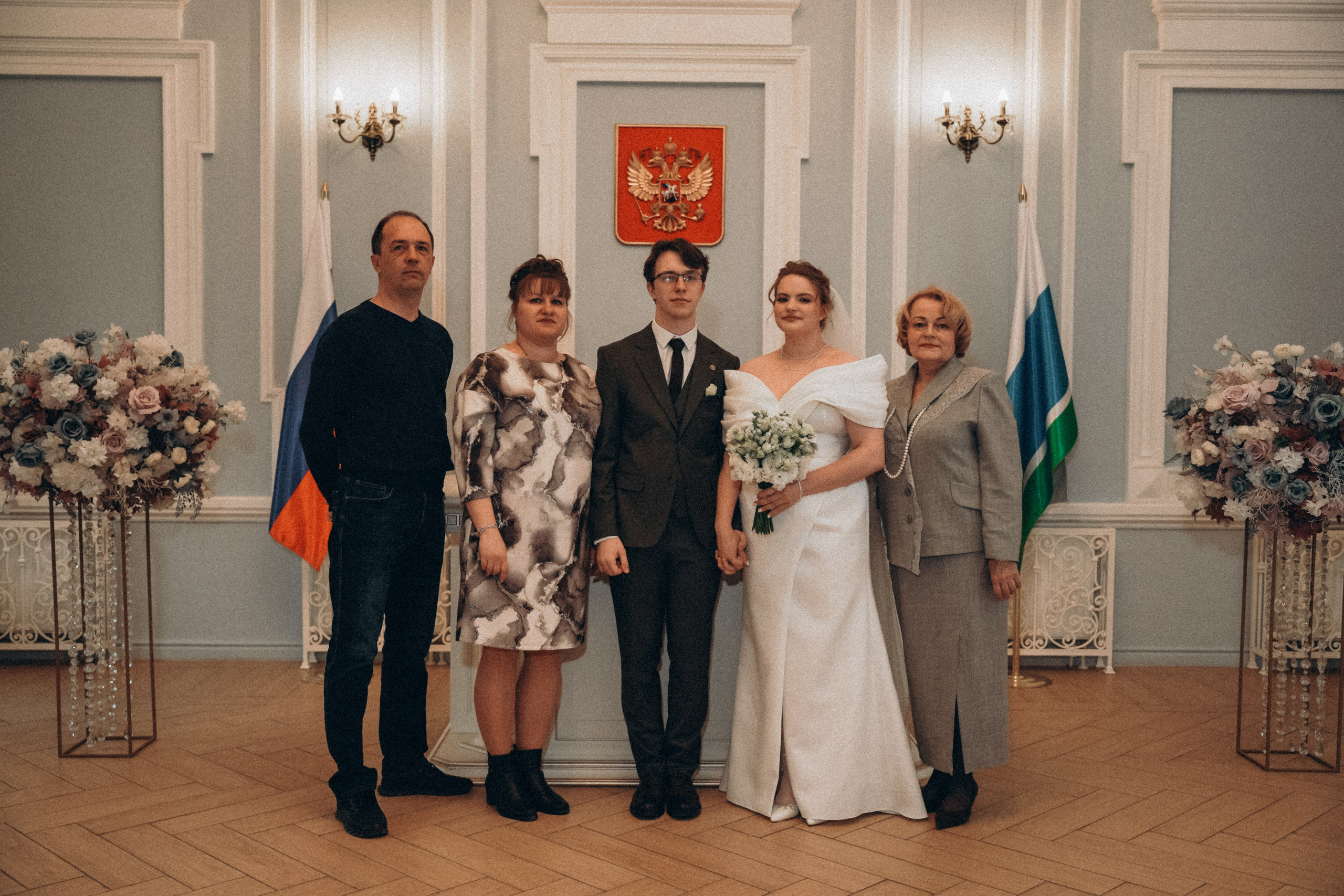 09.04.2026. Фотограф в Нижнем Тагиле. Прогулочные и студийные съемки