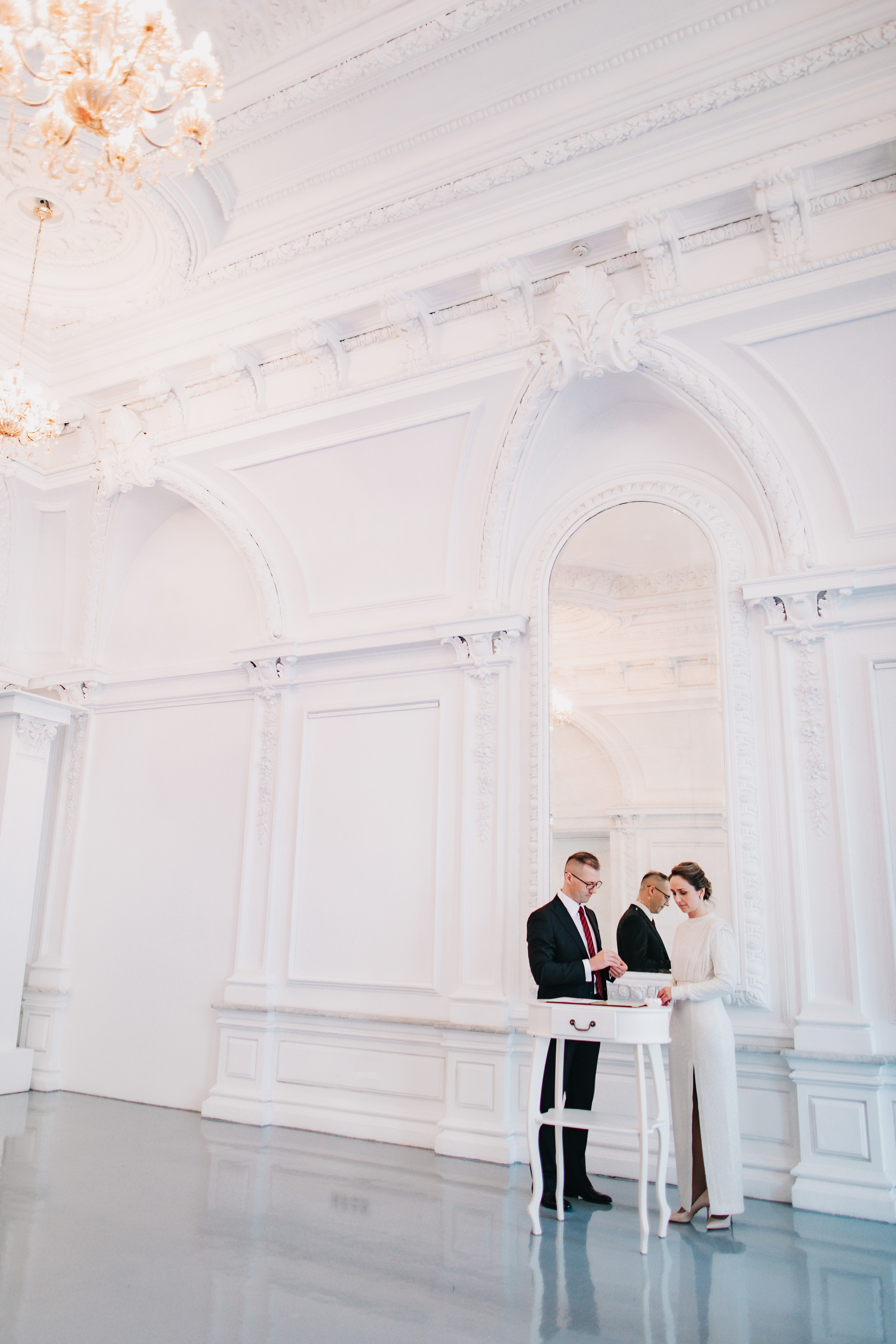 официальная выездная регистрация брака в москве