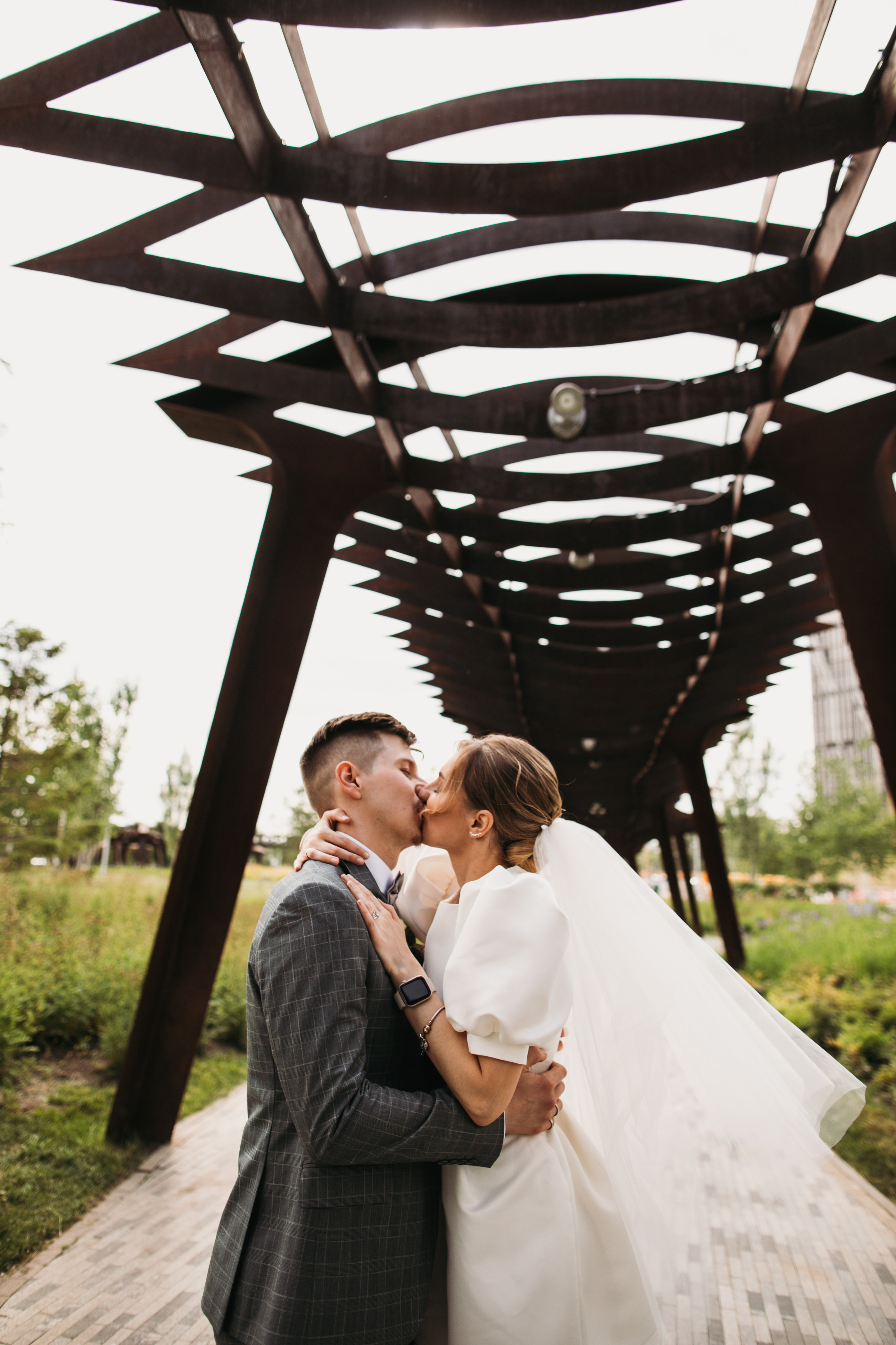 По-быстрому. Свадебный фотограф в Москве Аля Загирова