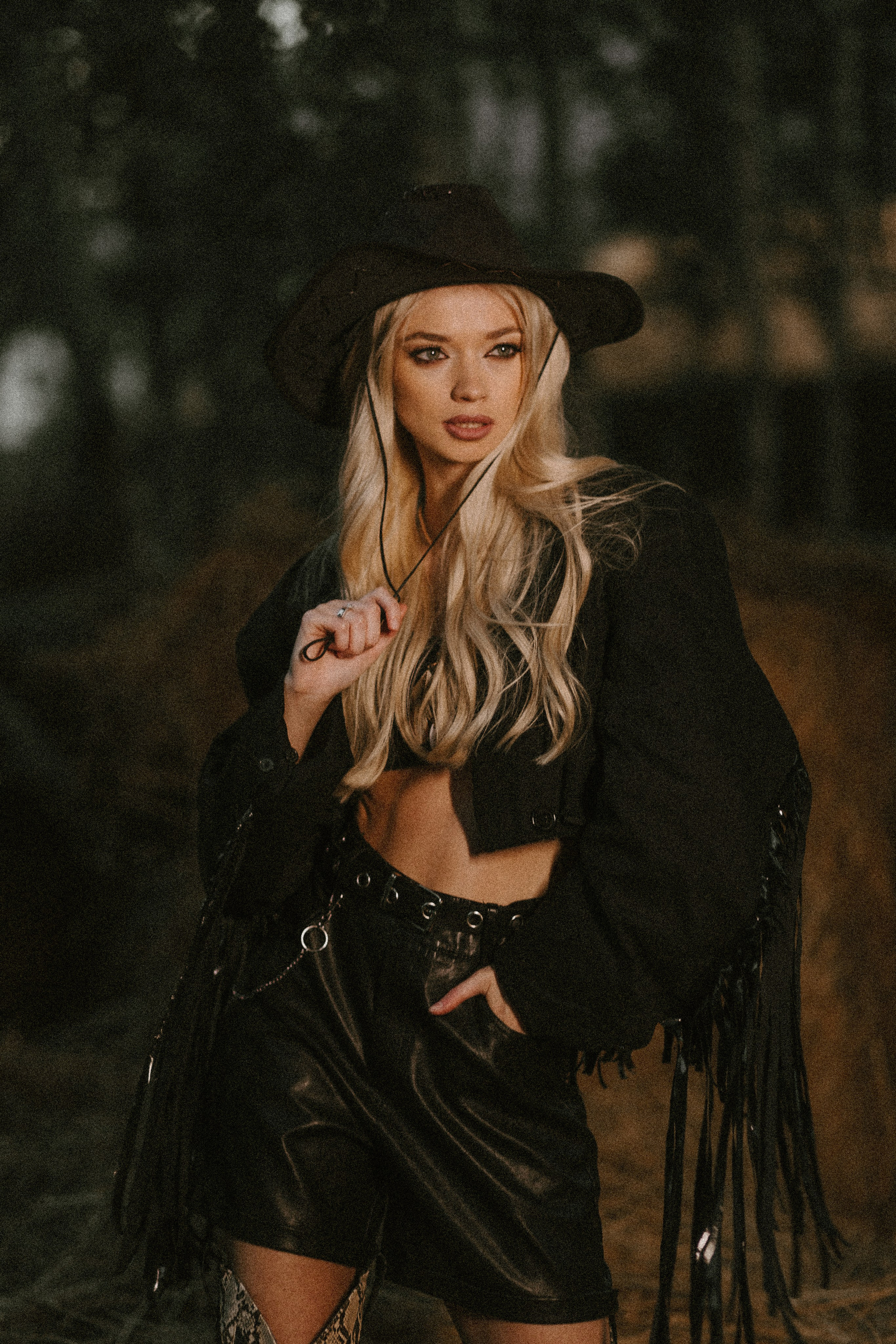 Надя «Вестерн». Павел Померанцев