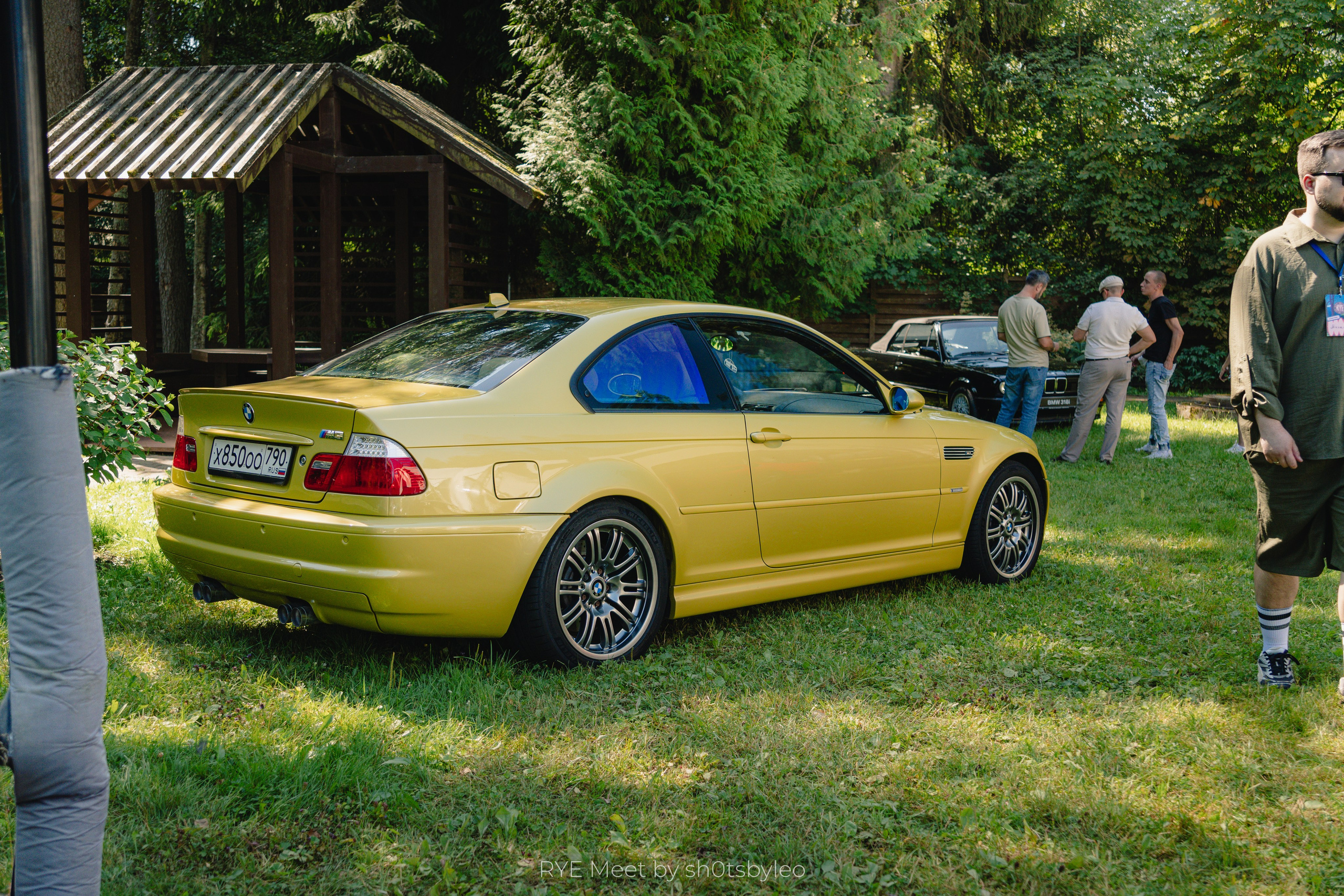 Масштабный летний фестиваль RYE Meet — встреча клуба любителей автомобилей старше 25-лет. Автомобильный фотограф Антон Цырулев