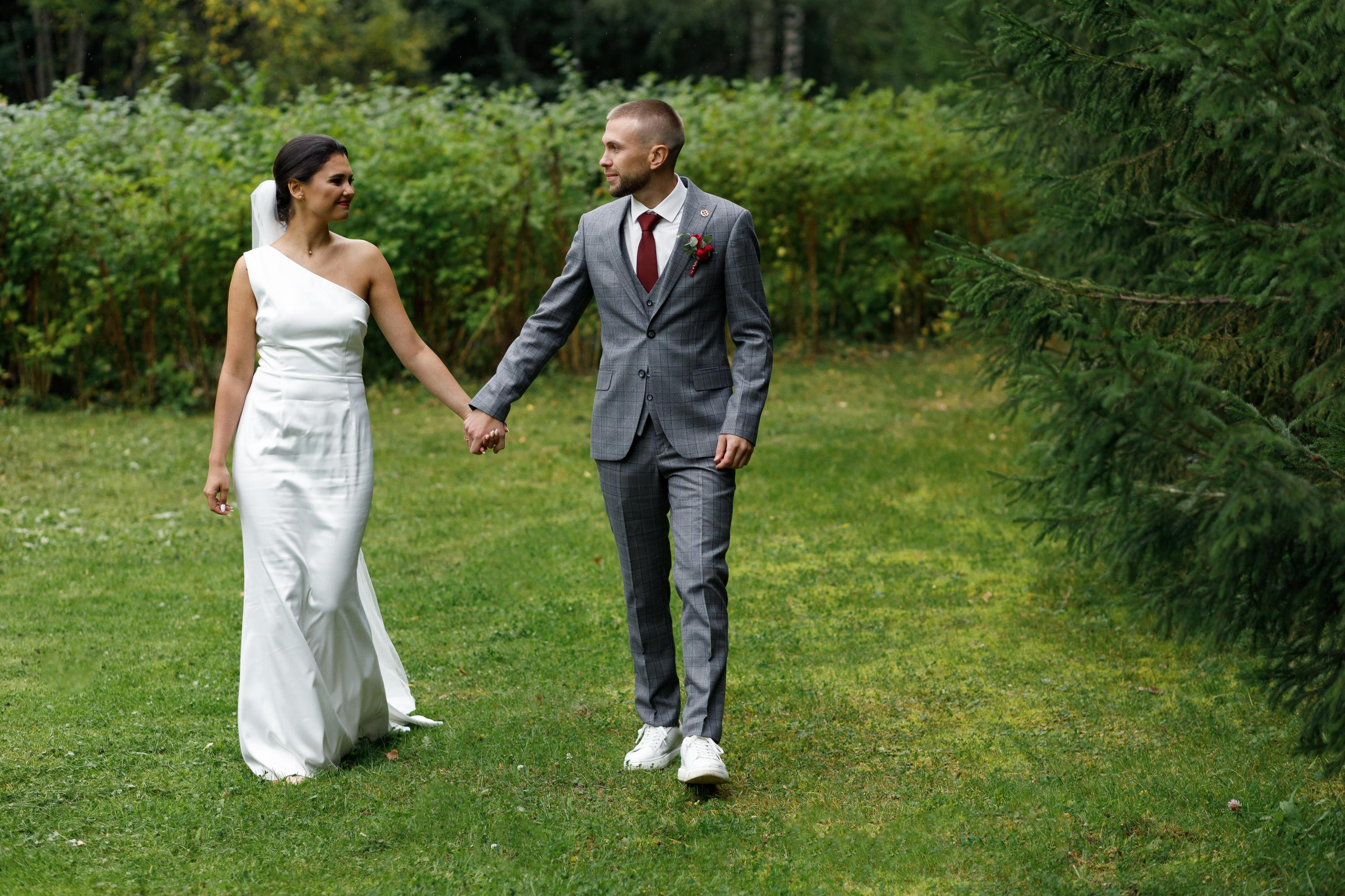 Наташа и Рома. Свадьба на исходе лета. Фотограф Дима Третий