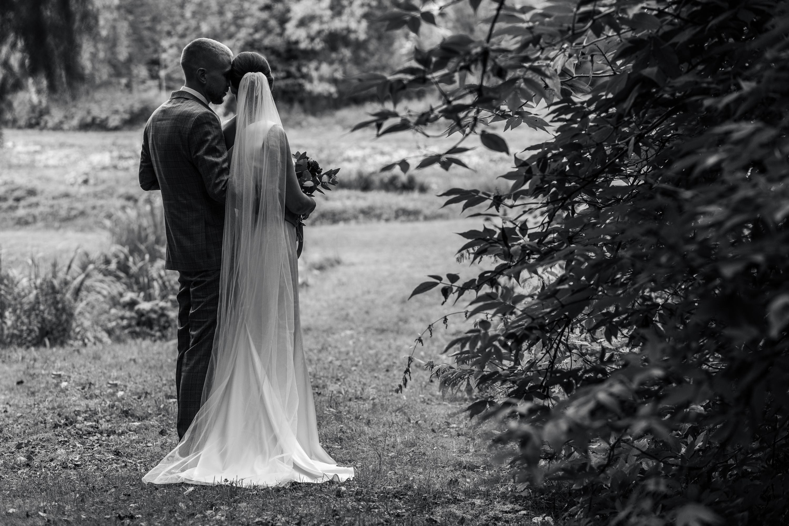 Наташа и Рома. Свадьба на исходе лета. Фотограф Дима Третий