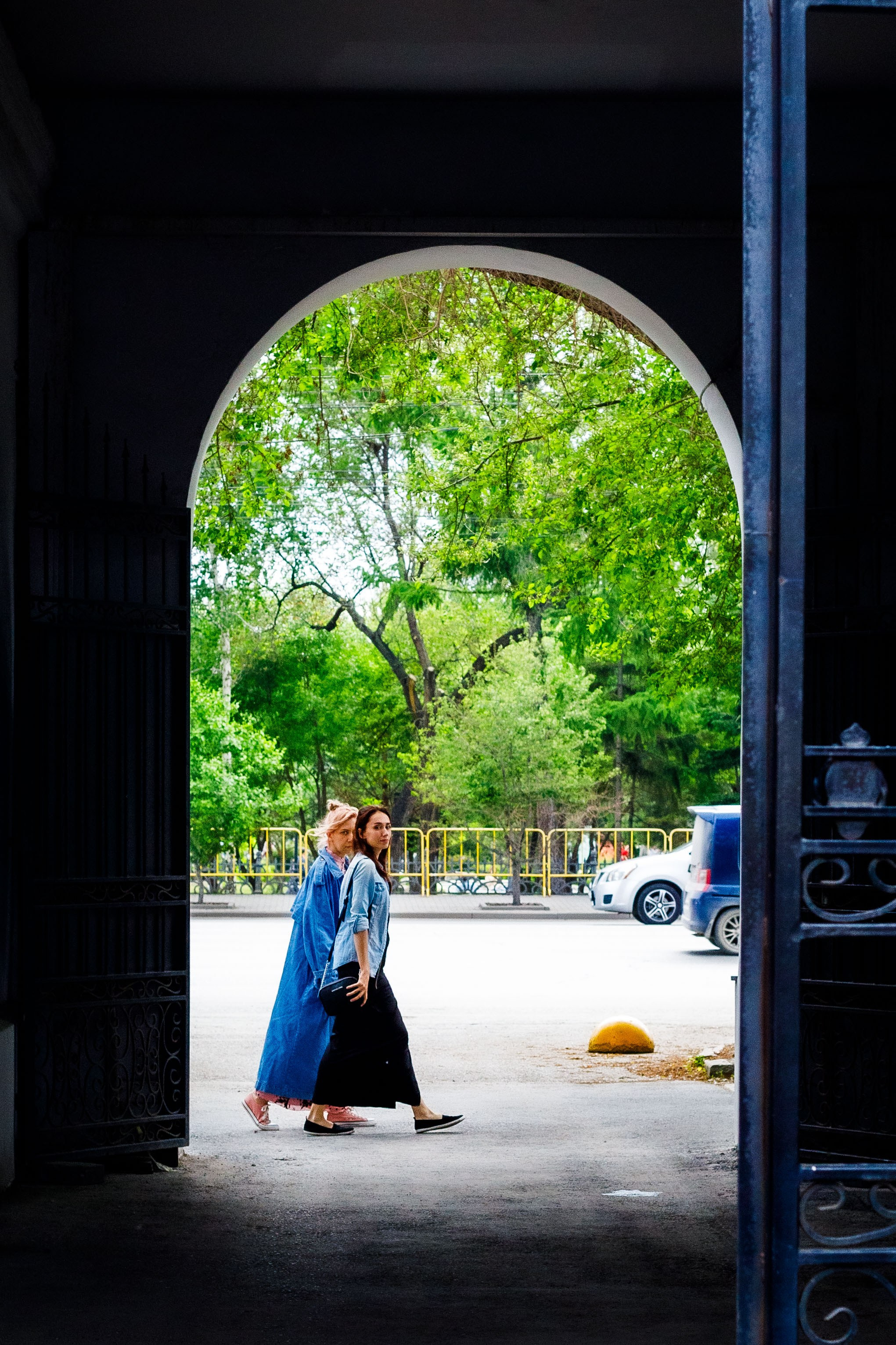 Прогулка девушки. Фотограф Екатерина Козловская