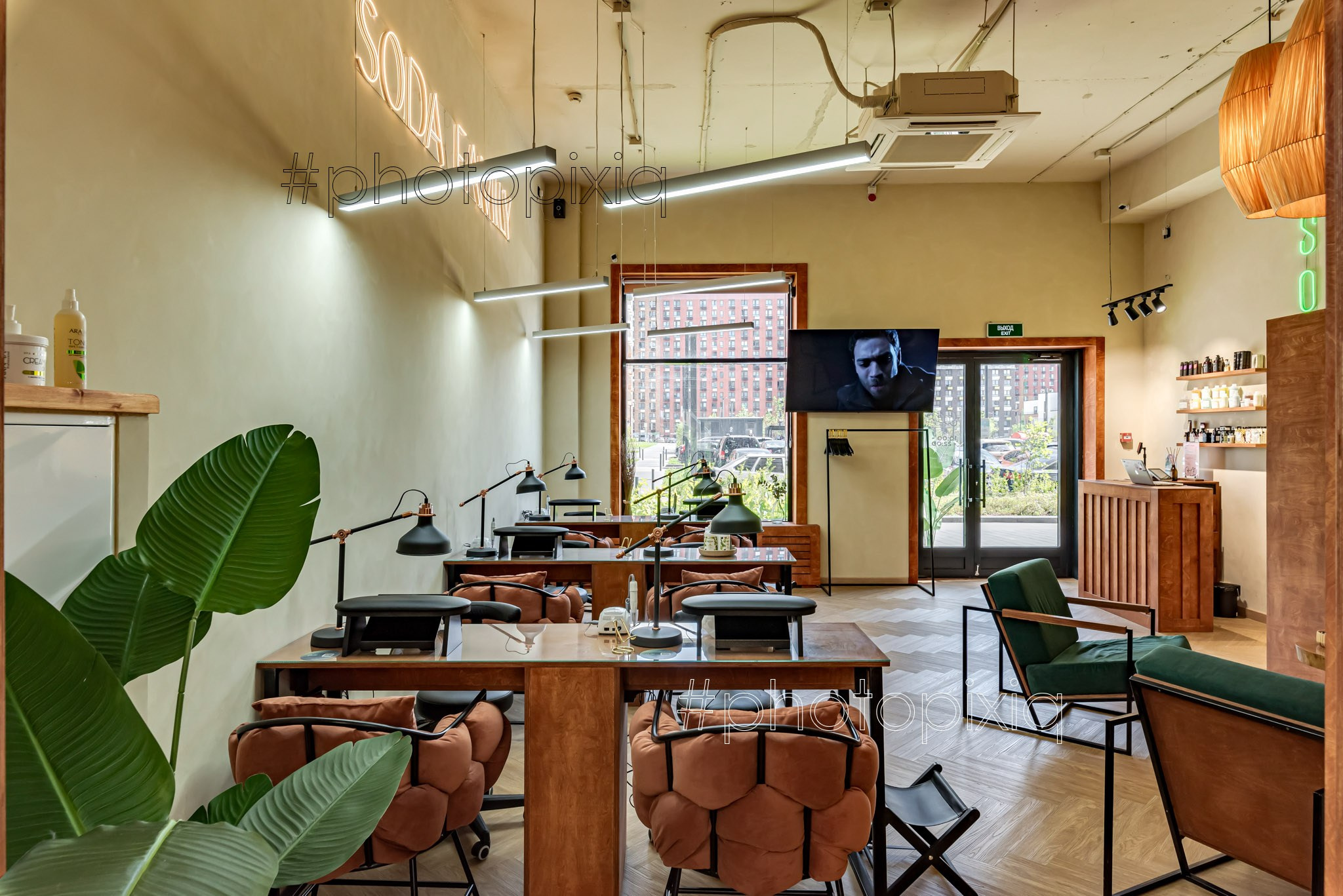 Интерьерная съёмка салона красоты SODA. Интерьерная съёмка и виртуальные туры — Интерьерный фотограф Кузнецов Сергей (photopixiq)
