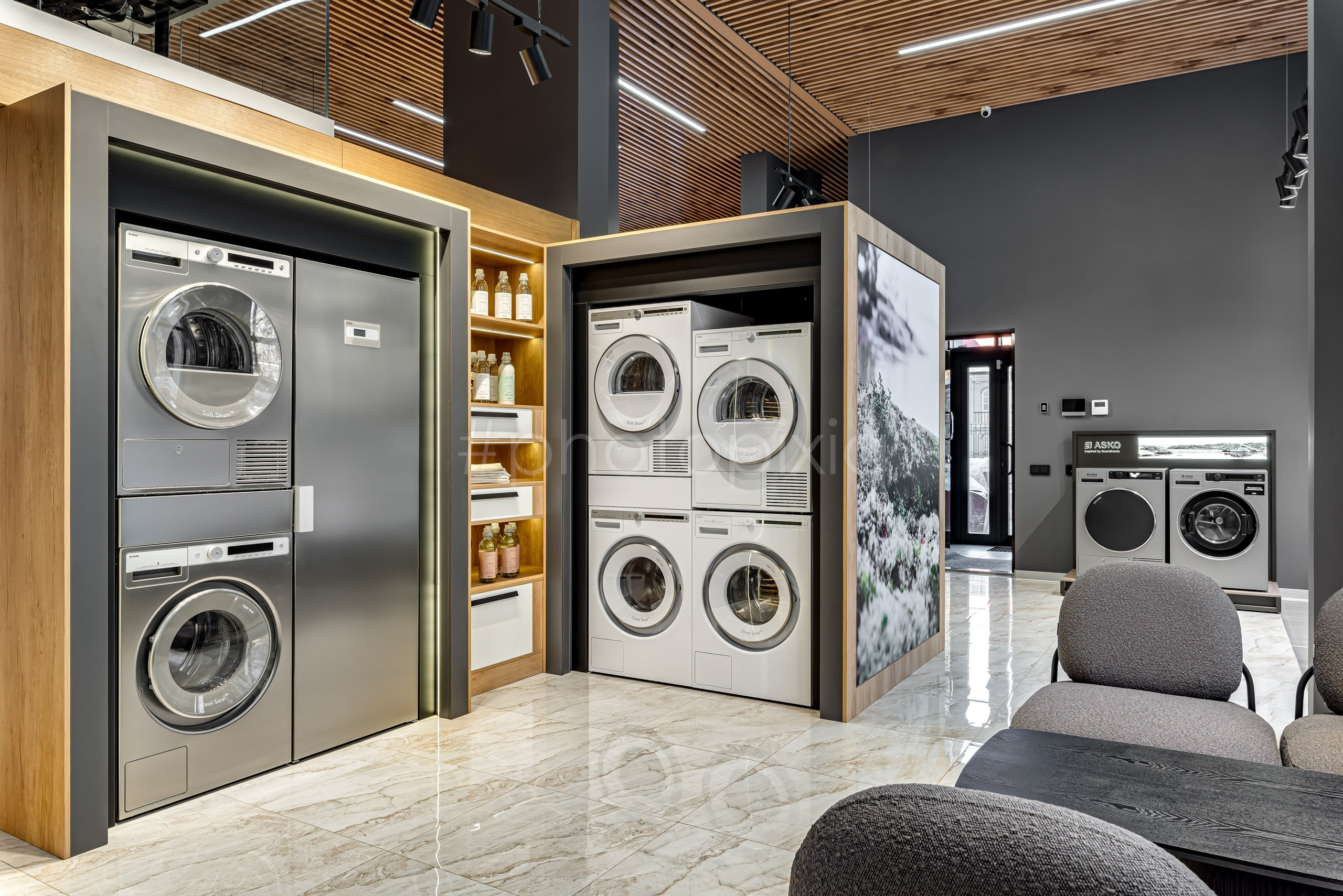 Интерьерная съёмка шоурума High Level. Интерьерная съёмка и виртуальные туры — Интерьерный фотограф Кузнецов Сергей (photopixiq)