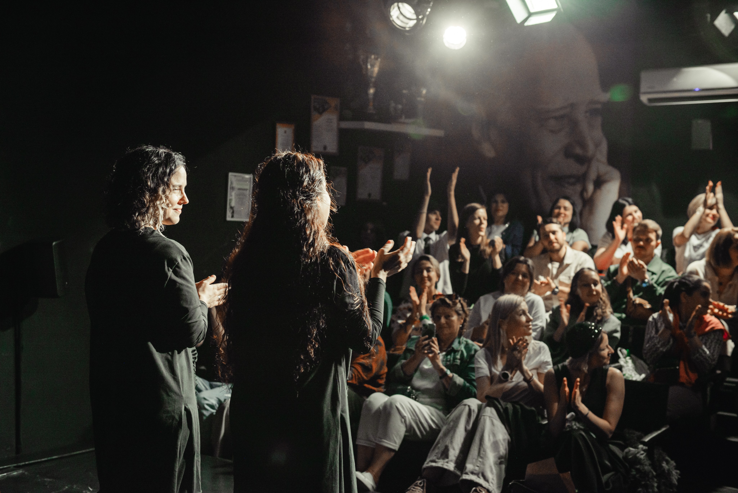 Театр Playback 01. Фотограф Алёна Липатова. Репортаж. Портрет. Москва