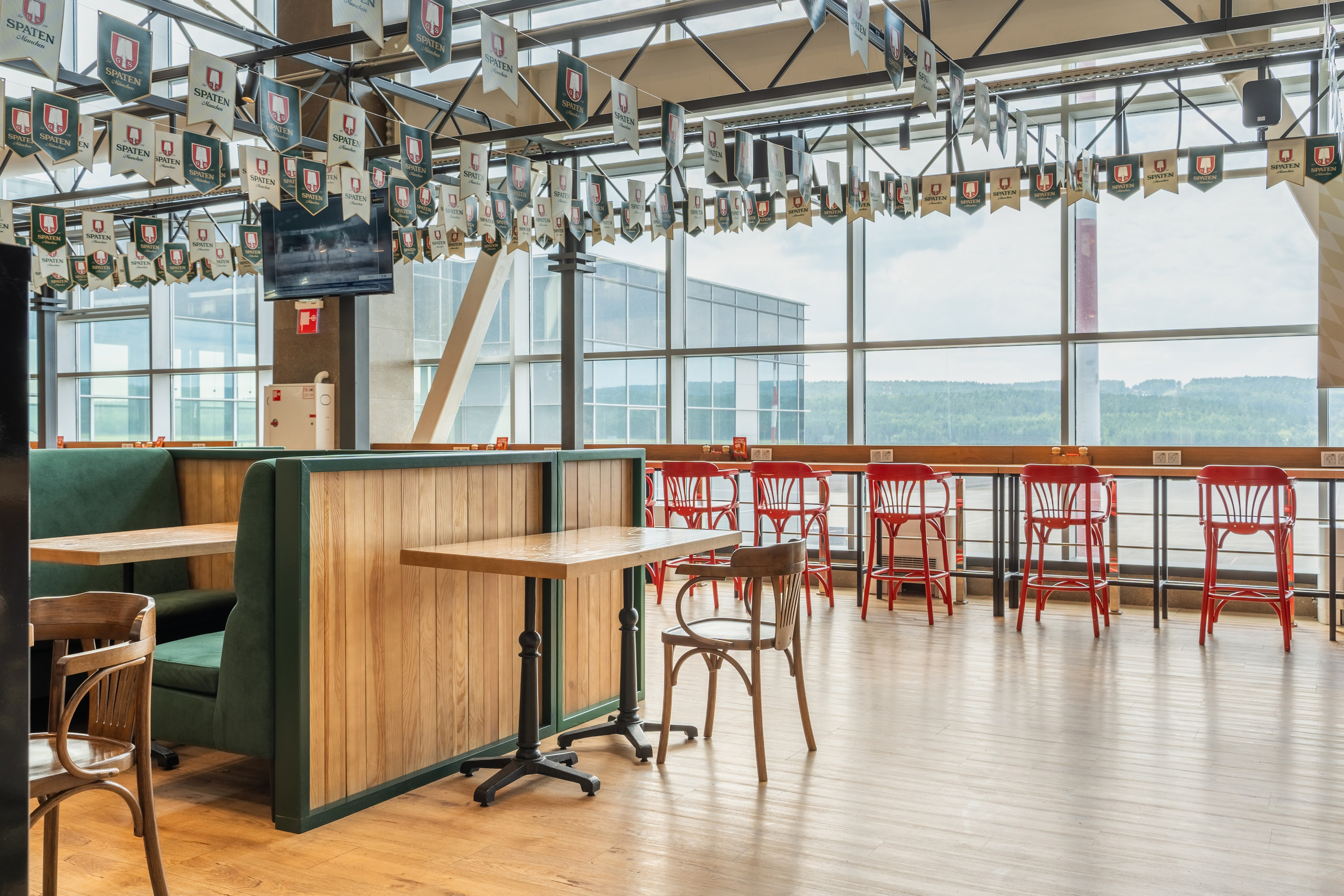 Spaten Haus, Аэропорт Емельяново. Интерьерный фотограф и ретушер в Красноярске Денис Антропов