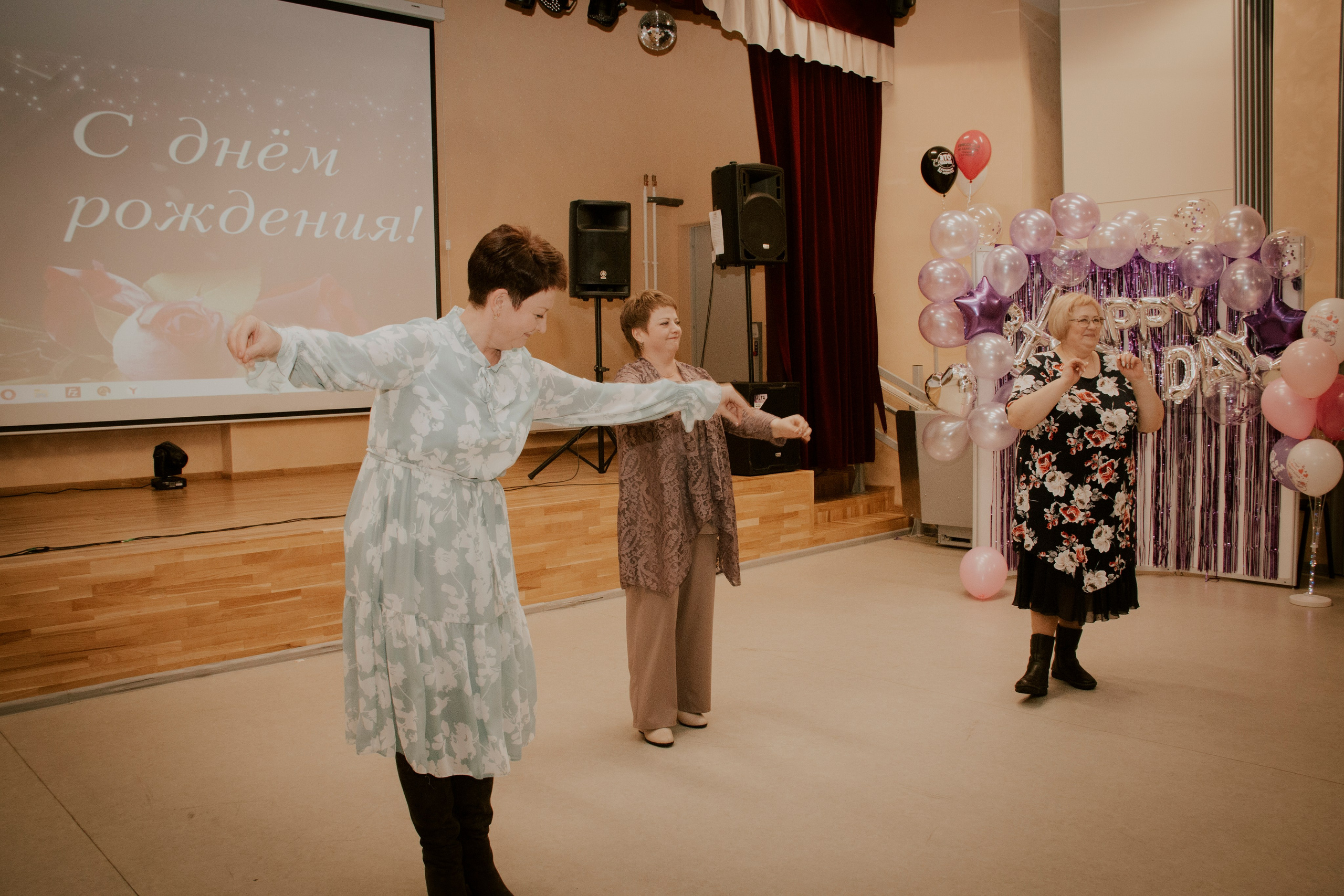 Нина и её 18). ProFoto