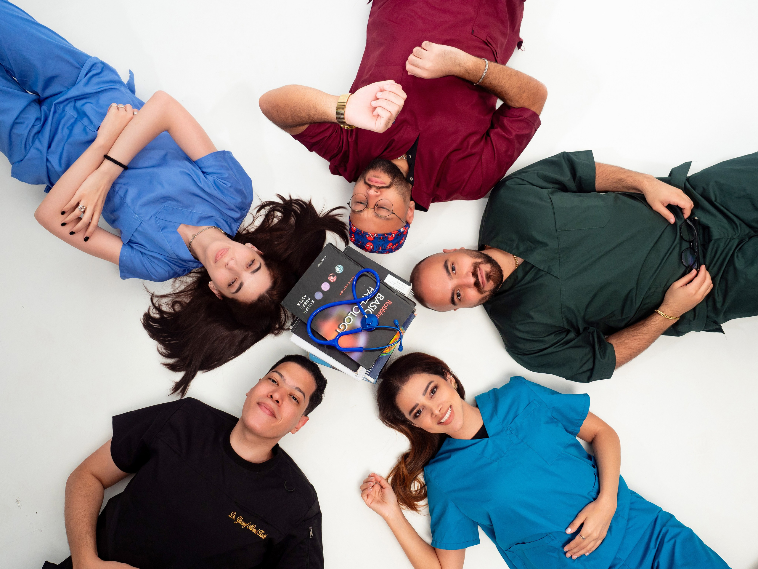 Интернациональная группа мед. Алёна Орлова Портретный фотограф Москва