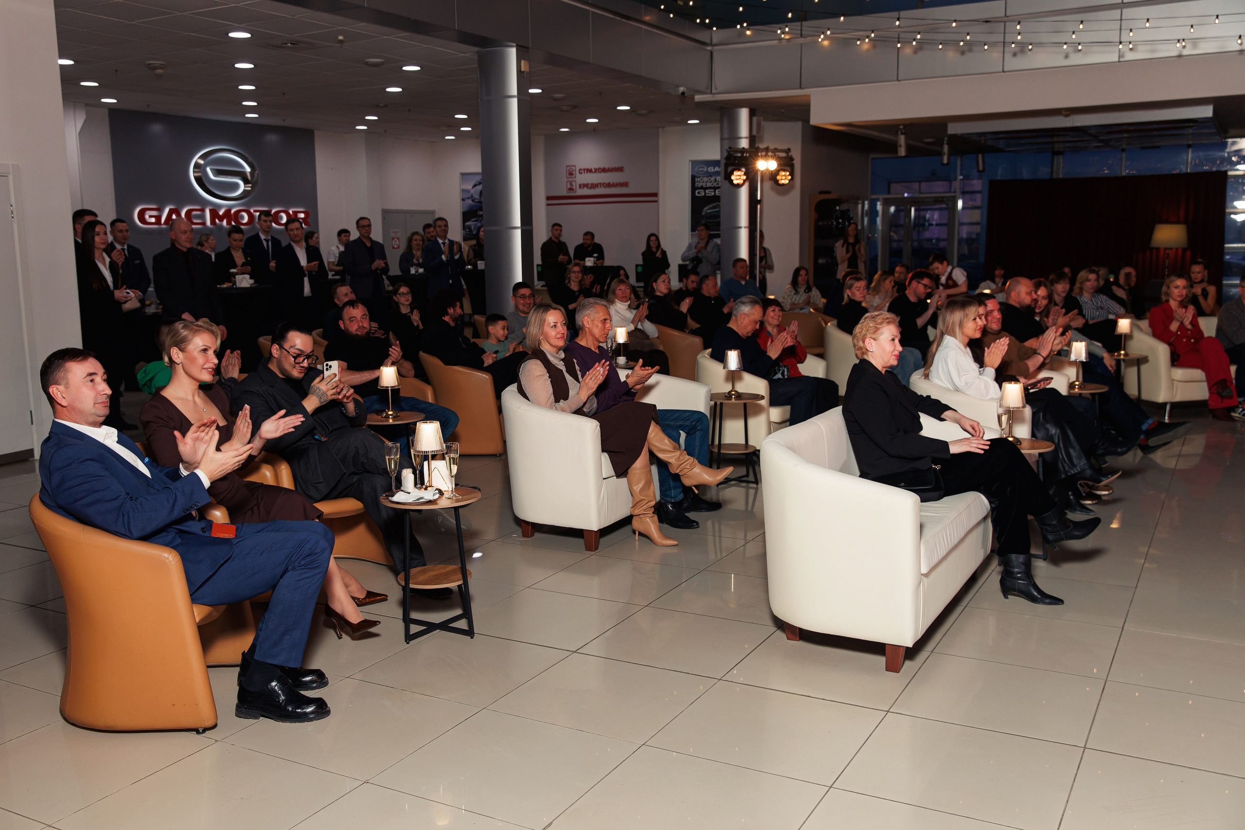 Презентация новой Toyota RAV4. Репортажный и свадебный фотограф в Уфе Павел Кожевников