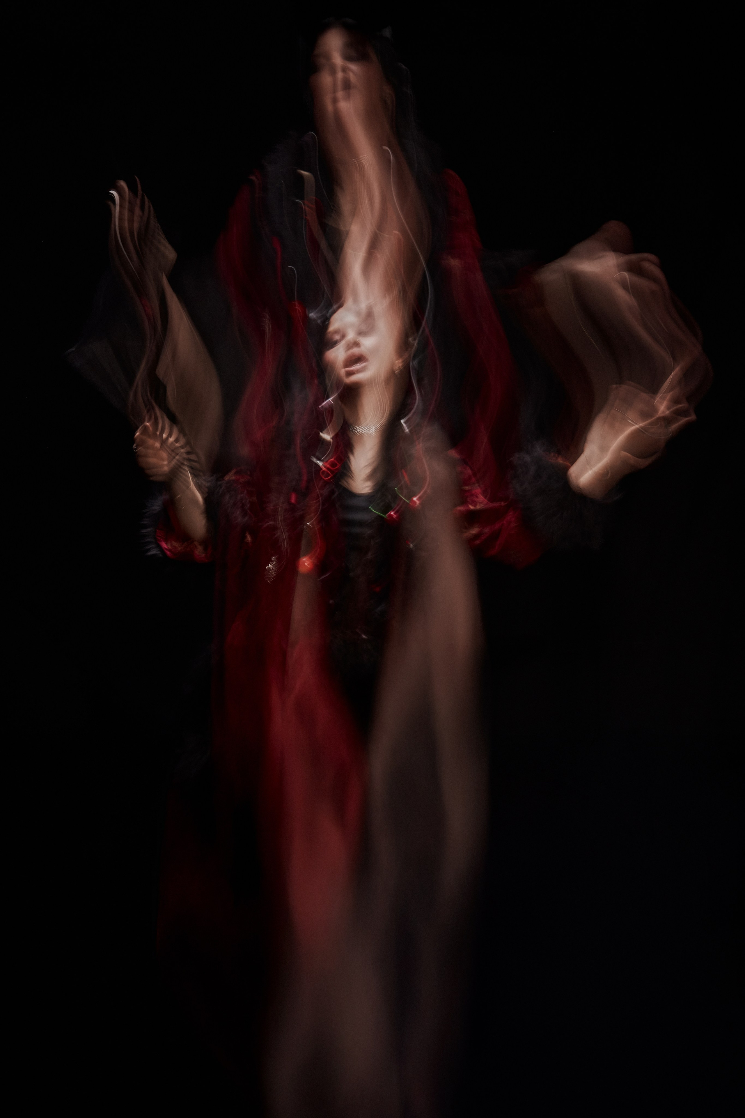 Сюзанна. Jonyiti