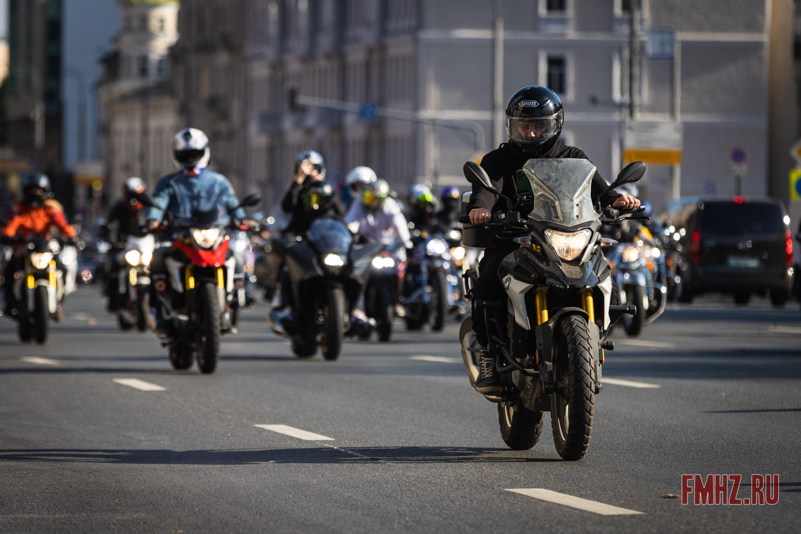 Закрытие Мотосезона 2023 на проспекте Академика Сахарова. Фотограф Владимир Охрименко