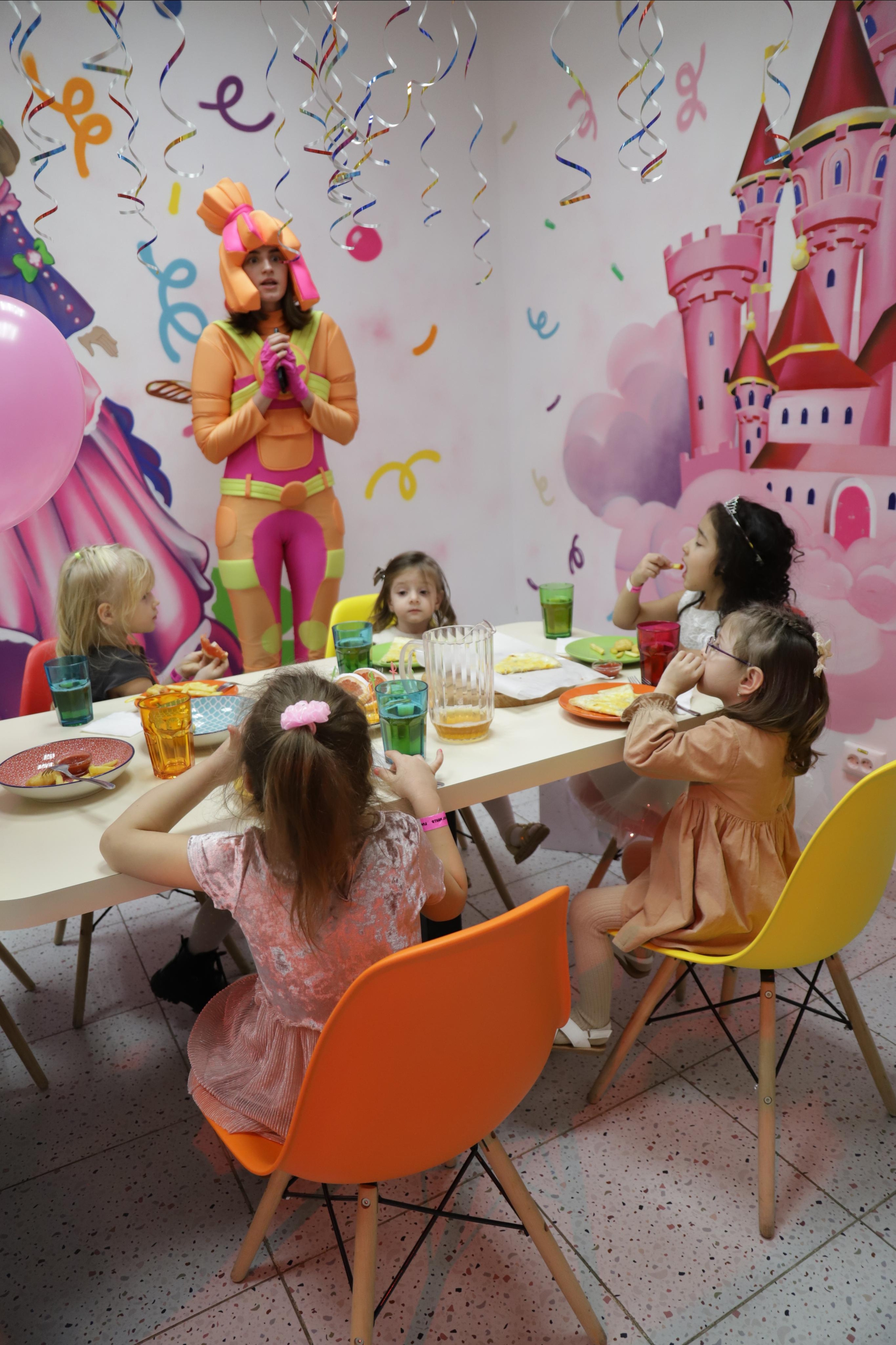 День Рождения Мадина 5 лет (Funky World Видное). Семейный и свадебный фотограф Видное Москва Екатерина Пятова