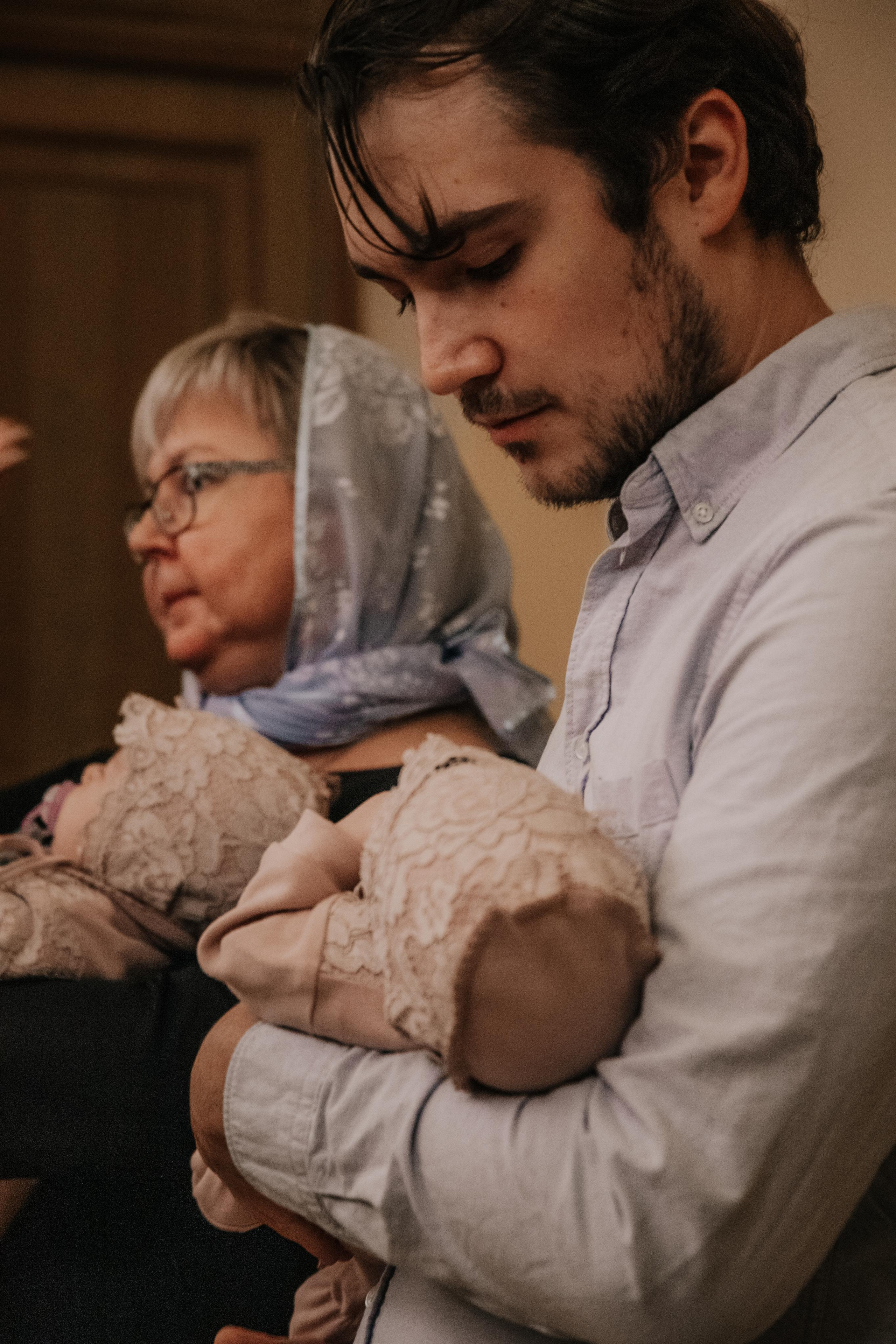 Таинство крещения София и Полина (Георгиевский храм Видное). Семейный и свадебный фотограф Видное Москва Екатерина Пятова