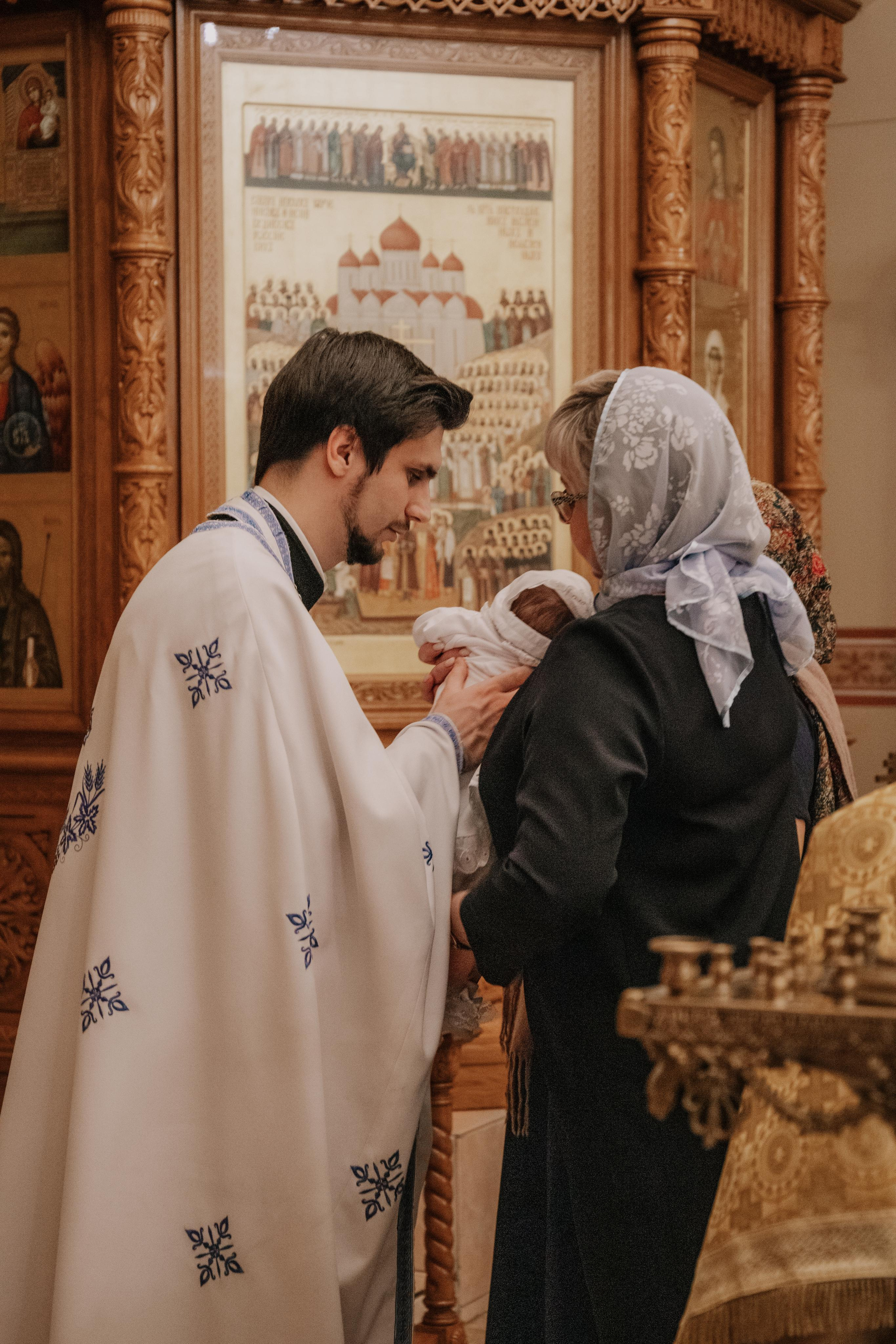 Таинство крещения София и Полина (Георгиевский храм Видное). Семейный и свадебный фотограф Видное Москва Екатерина Пятова