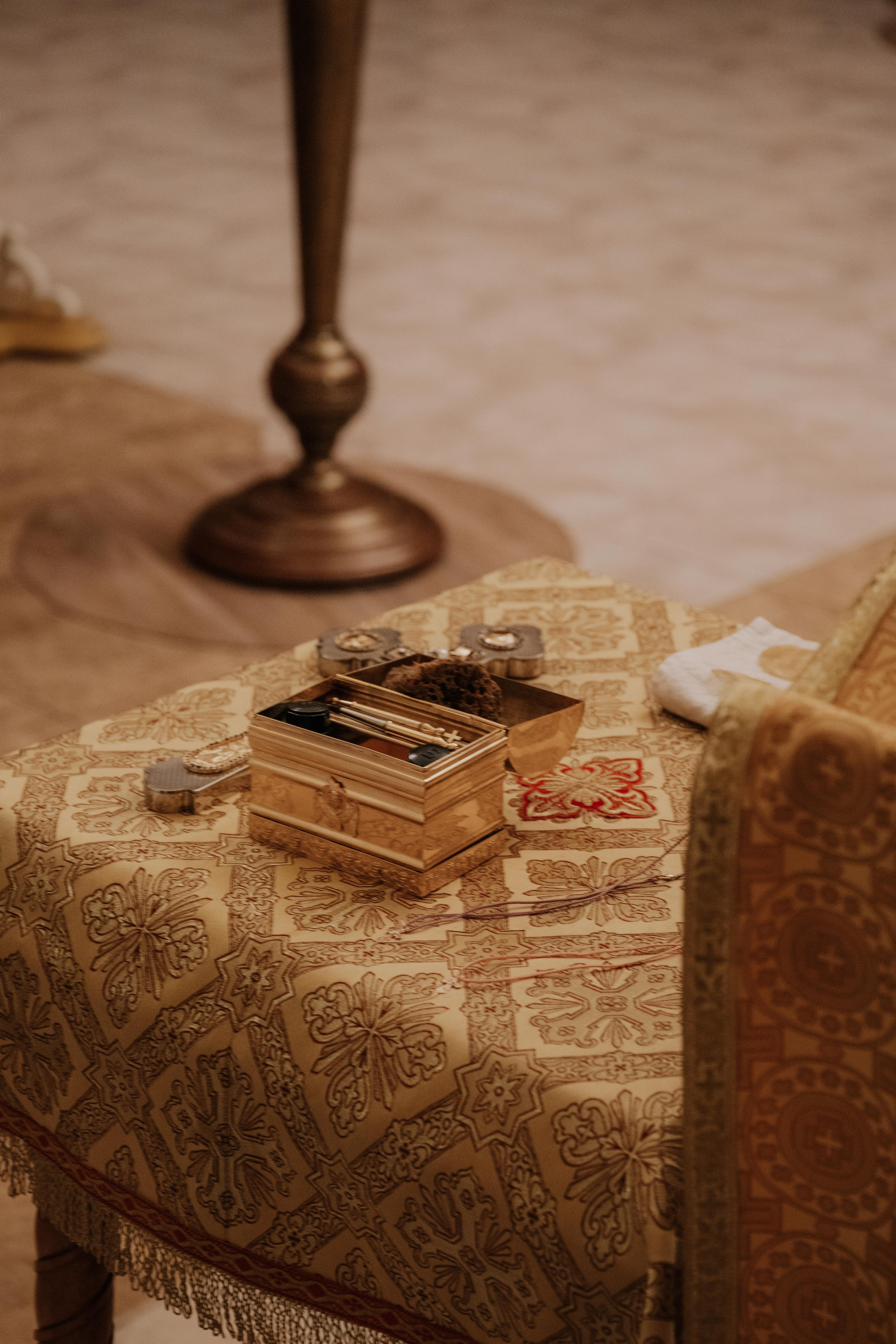 Таинство крещения София и Полина (Георгиевский храм Видное). Семейный и свадебный фотограф Видное Москва Екатерина Пятова