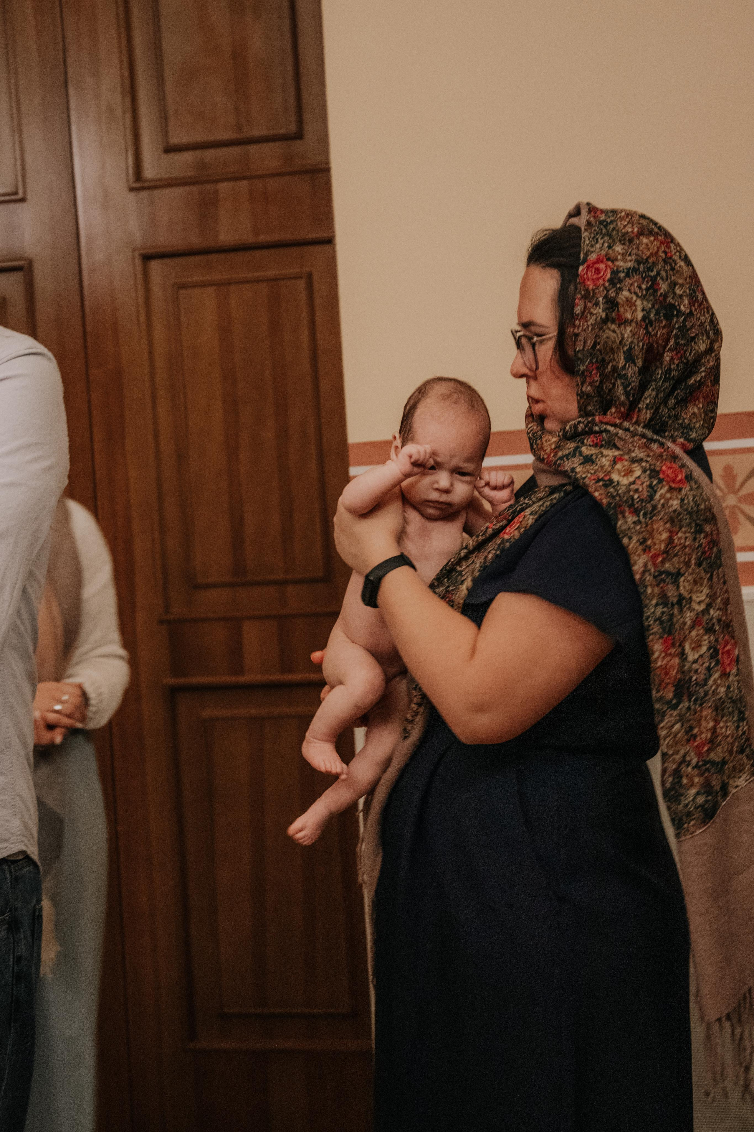 Таинство крещения София и Полина (Георгиевский храм Видное). Семейный и свадебный фотограф Видное Москва Екатерина Пятова