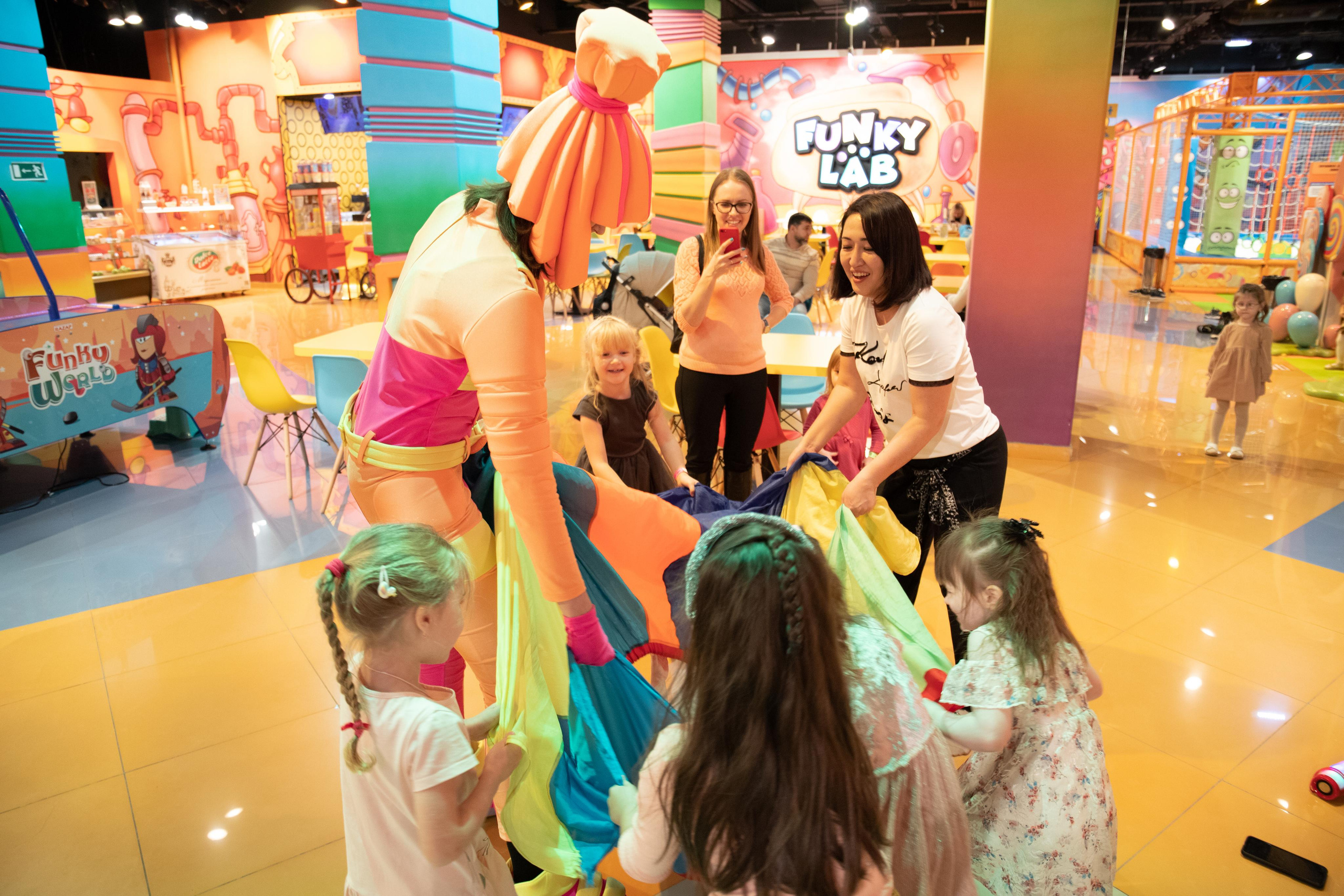 День Рождения Мадина 5 лет (Funky World Видное). Семейный и свадебный фотограф Видное Москва Екатерина Пятова