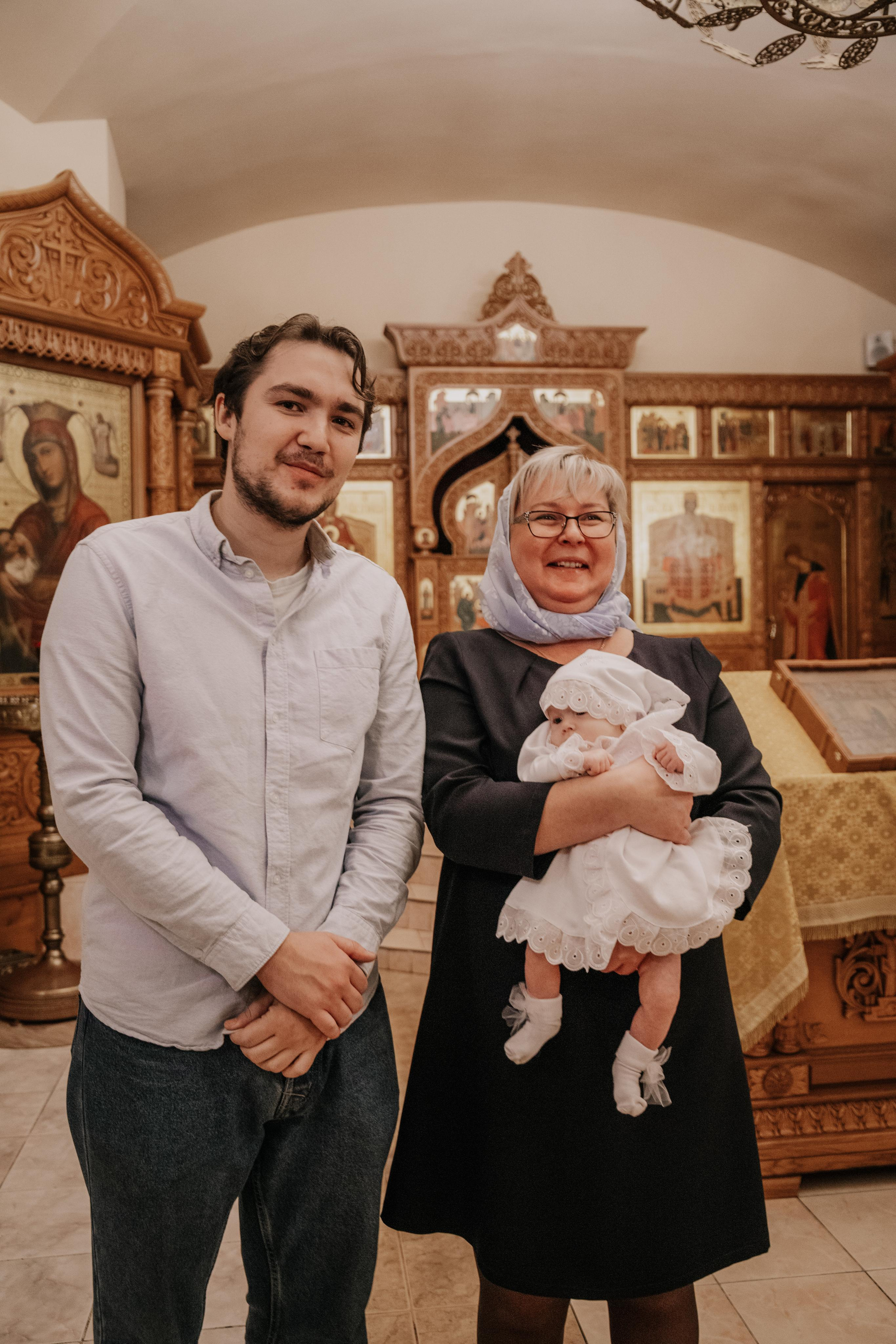 Таинство крещения София и Полина (Георгиевский храм Видное). Семейный и свадебный фотограф Видное Москва Екатерина Пятова